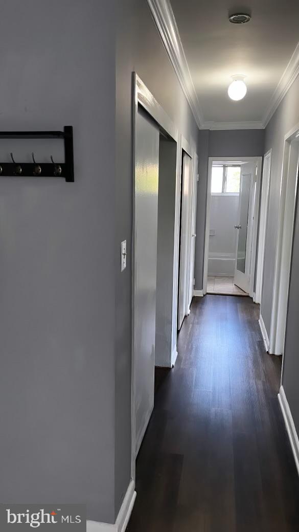 STRATTON HOUSE - Residential Lease