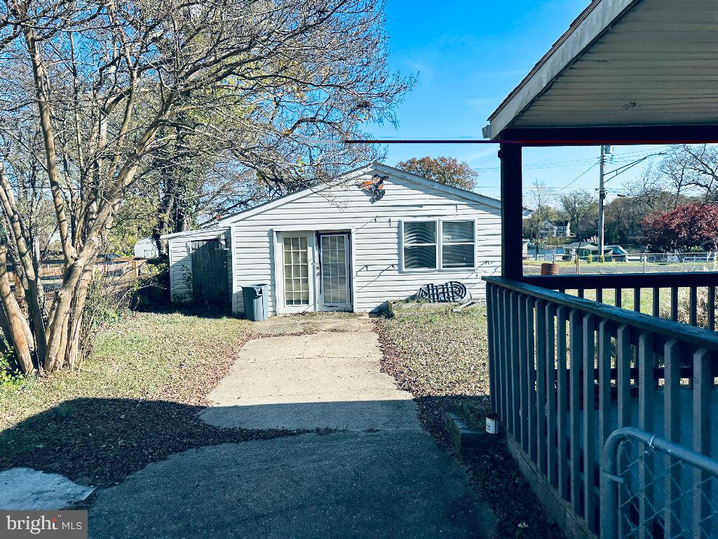 PINE GROVE HOMES - Residential