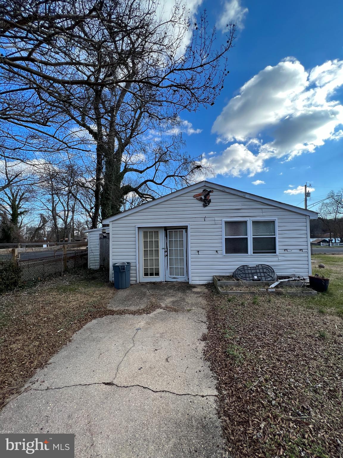 PINE GROVE HOMES - Residential