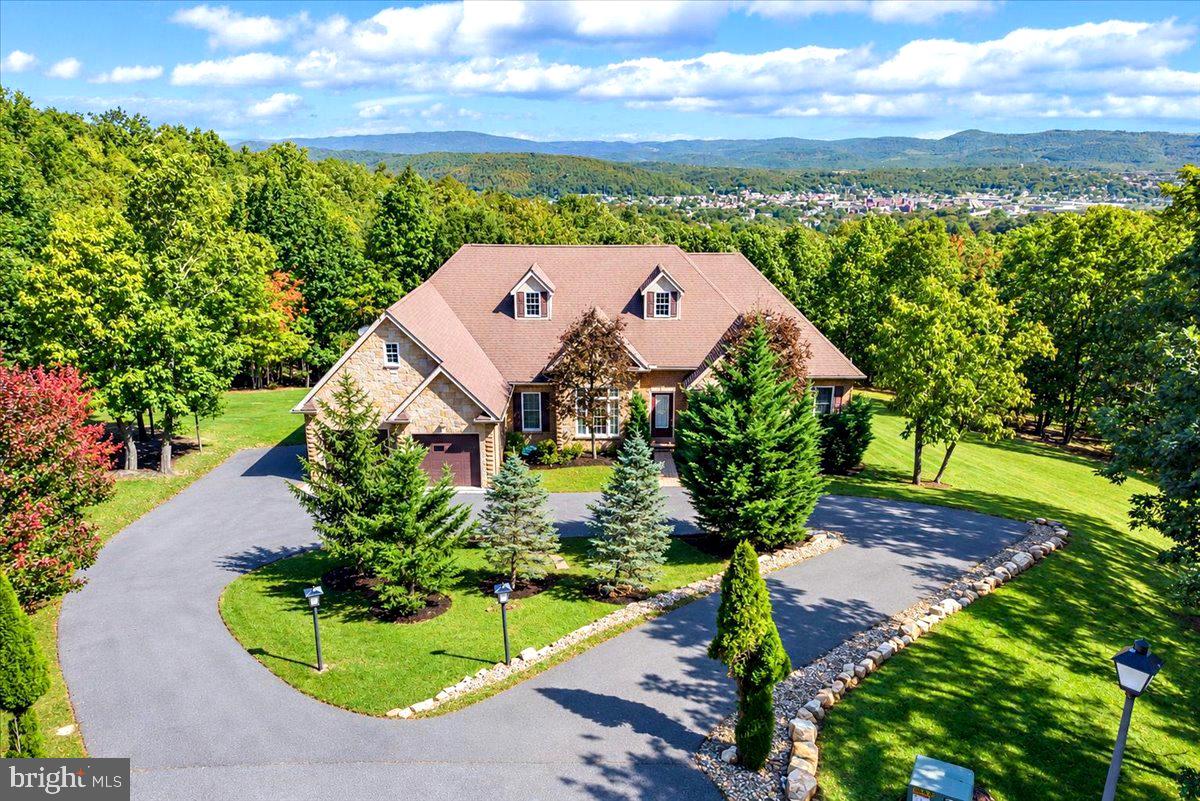927 MOCCASIN PATH