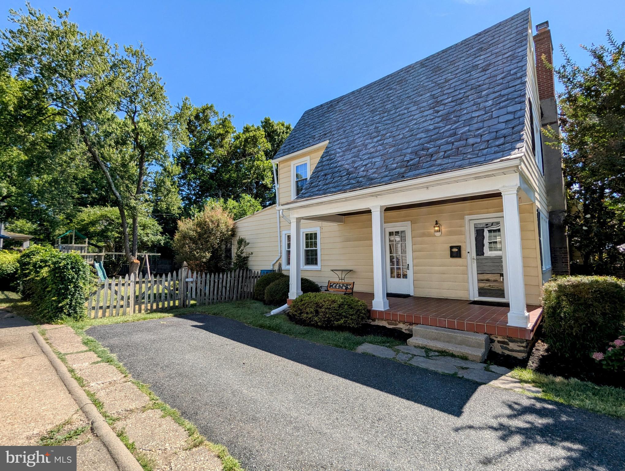CEDARCROFT HISTORIC DISTRICT - Residential