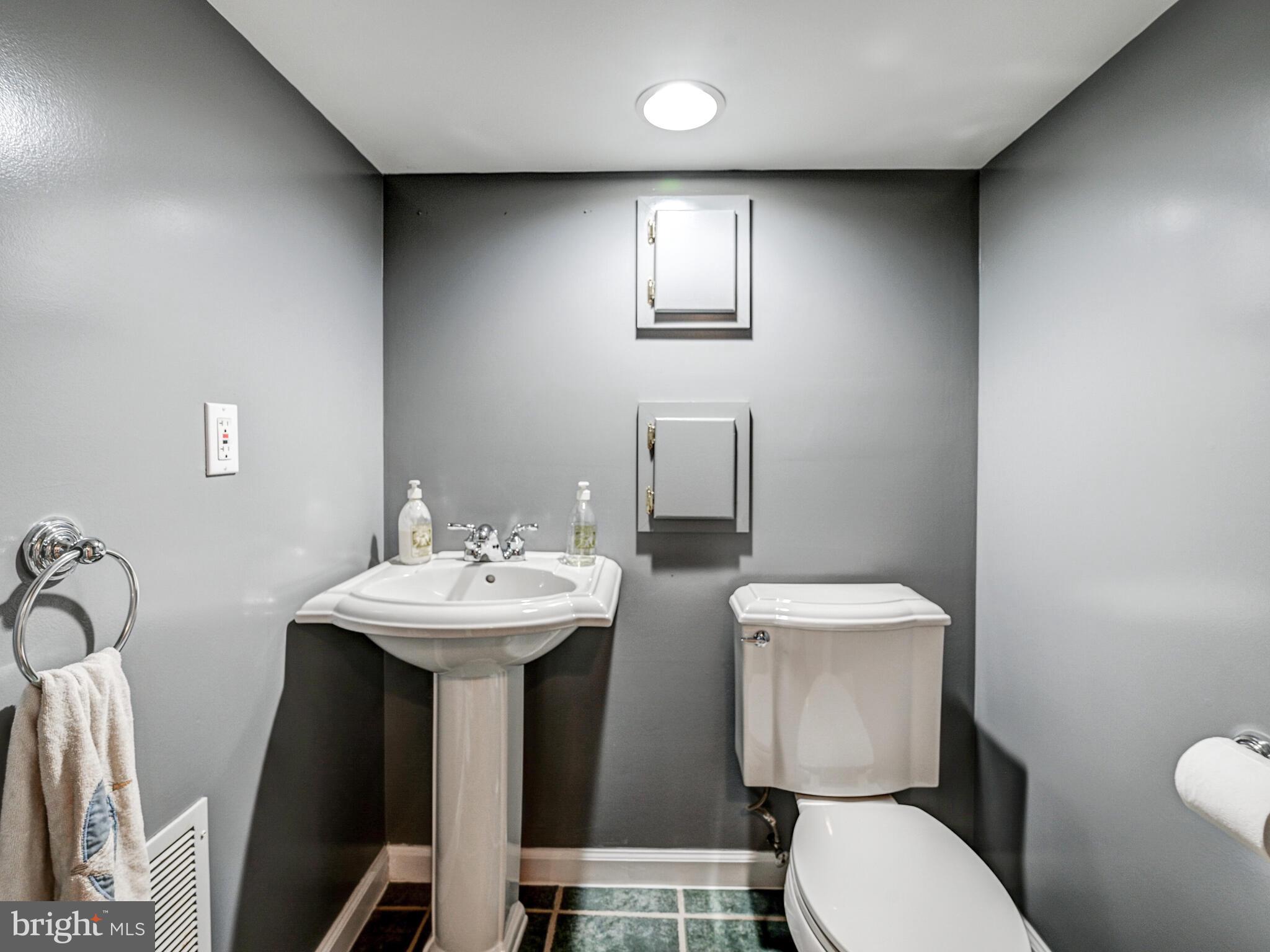 CEDARCROFT HISTORIC DISTRICT - Residential