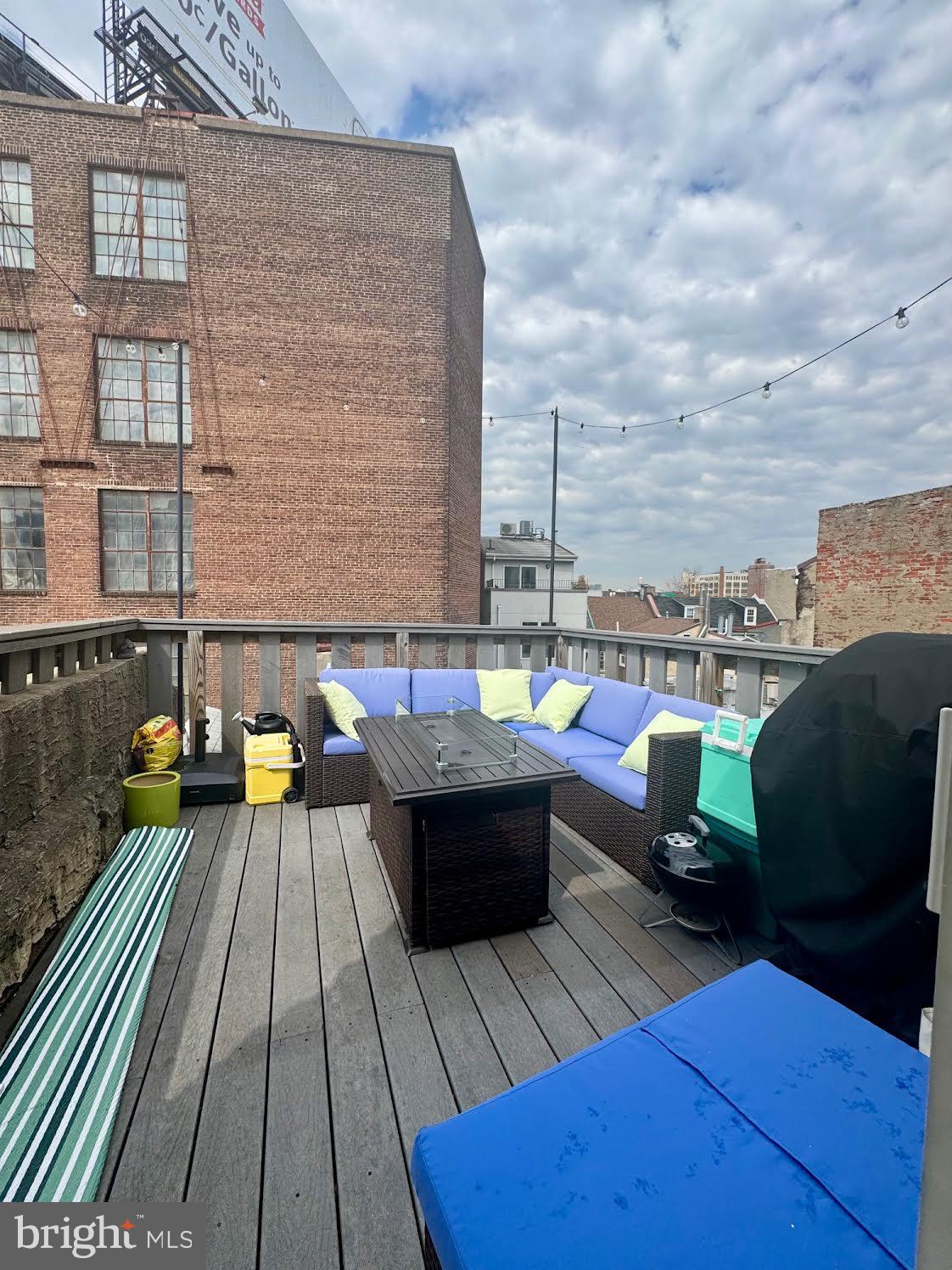 OLD CITY - Residential Lease