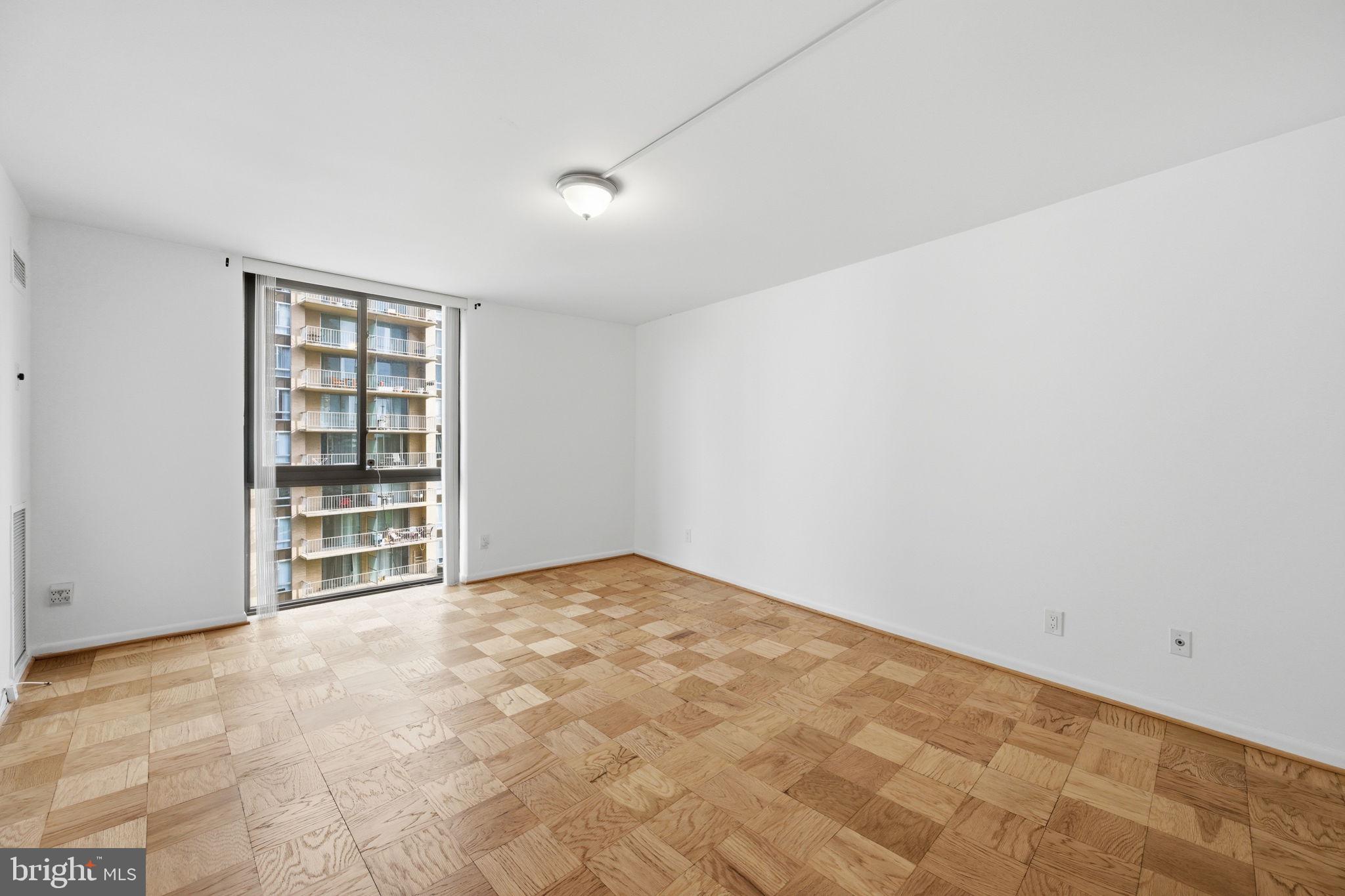 FRIENDSHIP HEIGHTS - Residential