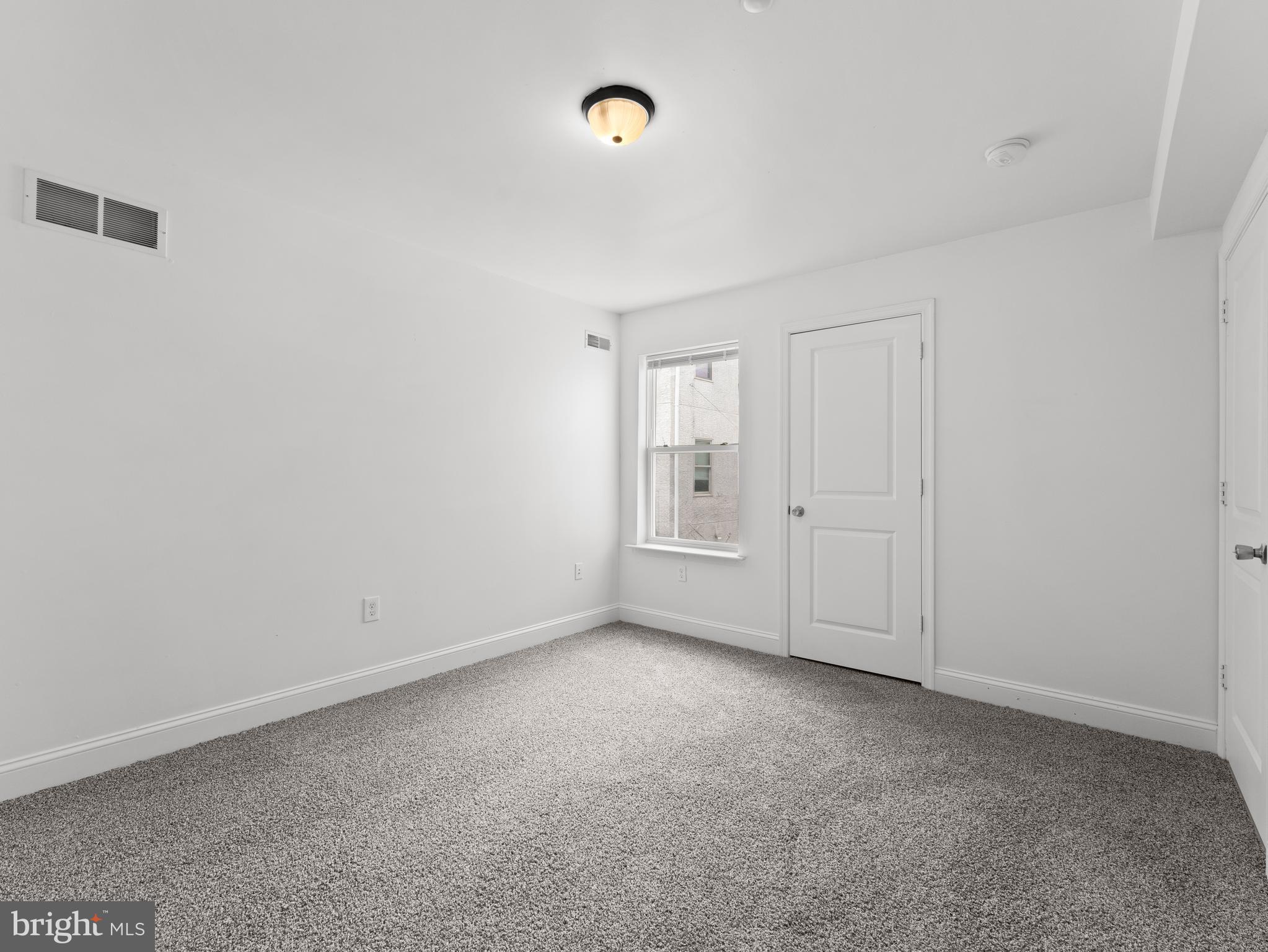 TEMPLE UNIVERSITY - Residential Lease