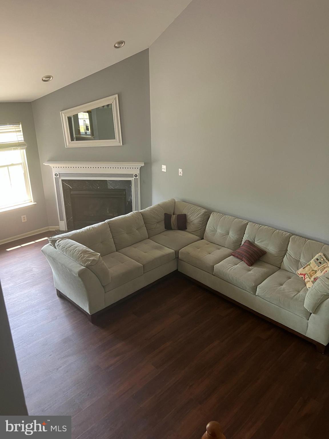 202 DONEGAL COURT
