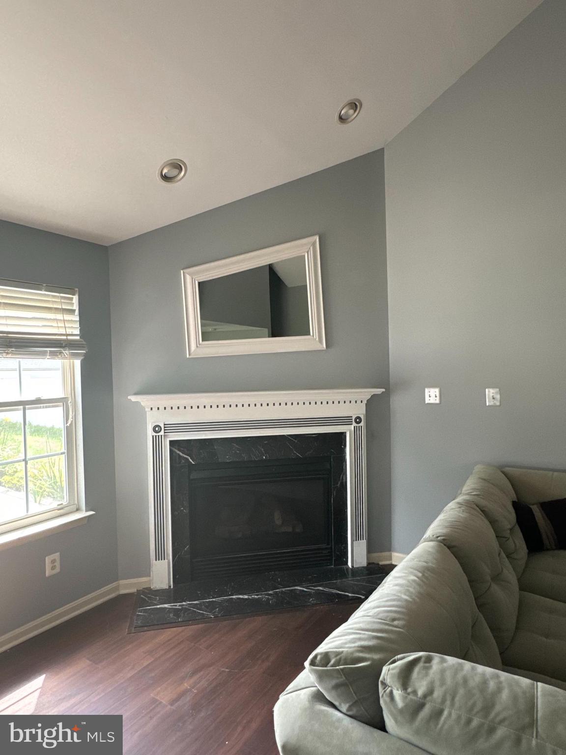 202 DONEGAL COURT
