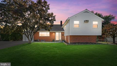 Photo of 4002 Delaware Street, WILMINGTON, DE 19808 (MLS # DENC2091482)