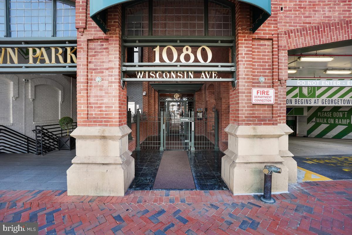 1080 WISCONSIN AVENUE NW 1004