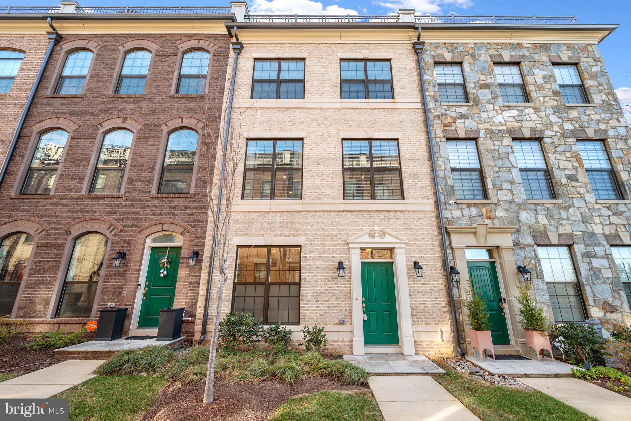 POTOMAC OVERLOOK CONDO - Residential