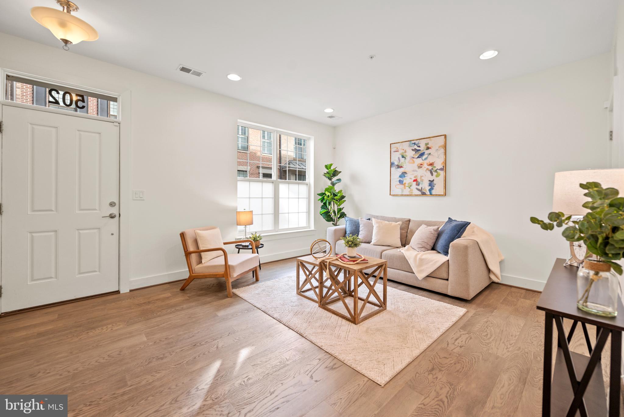 POTOMAC OVERLOOK CONDO - Residential