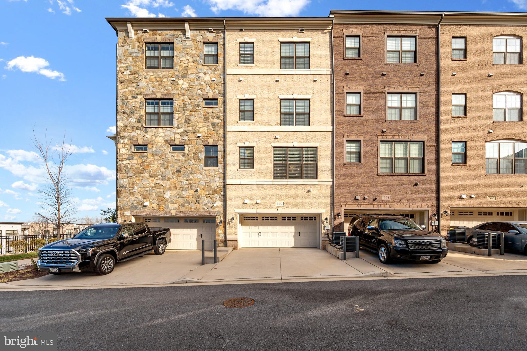 POTOMAC OVERLOOK CONDO - Residential