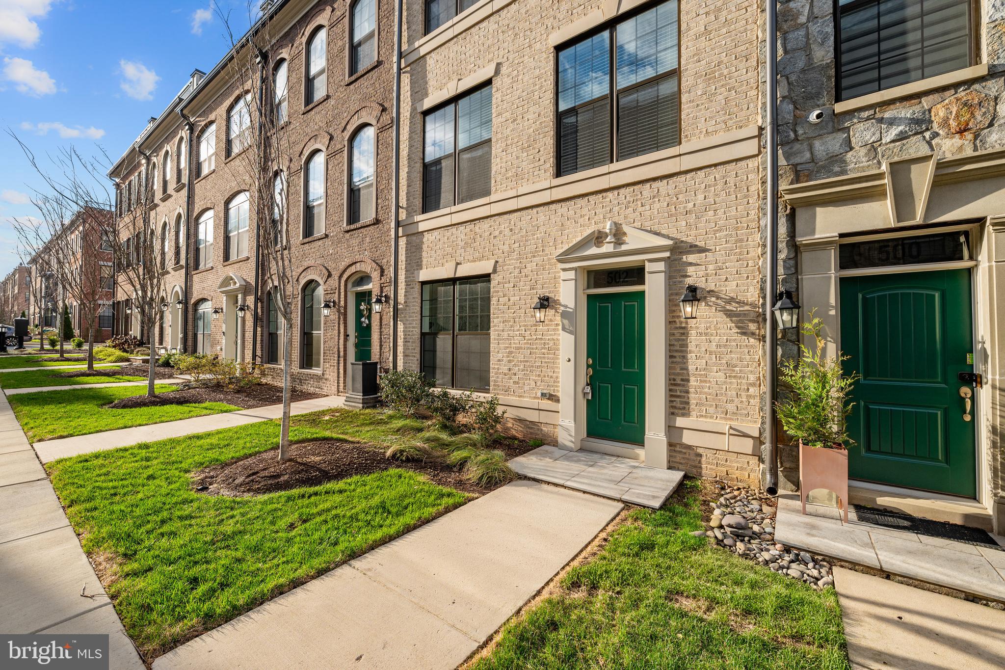 POTOMAC OVERLOOK CONDO - Residential