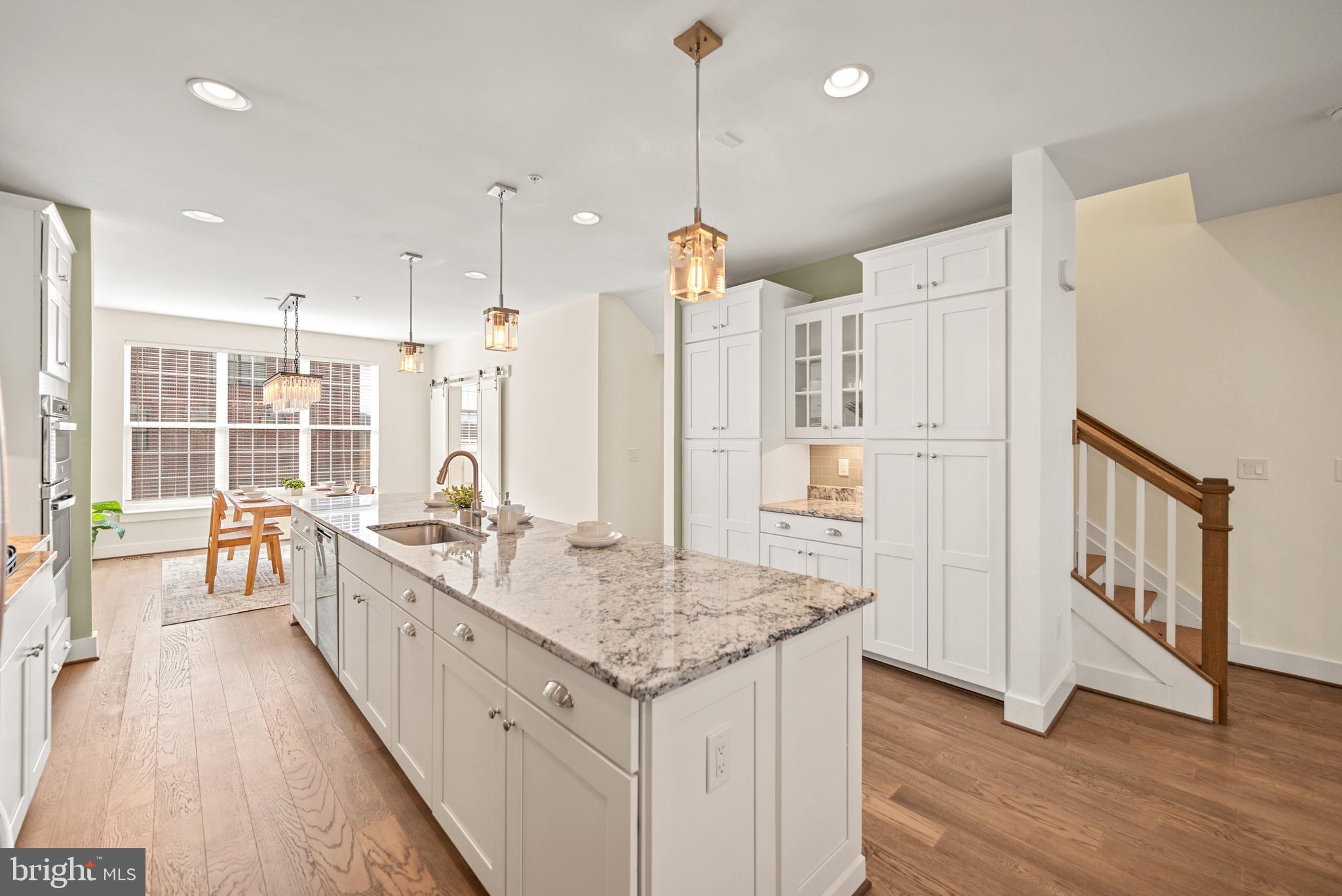 POTOMAC OVERLOOK CONDO - Residential