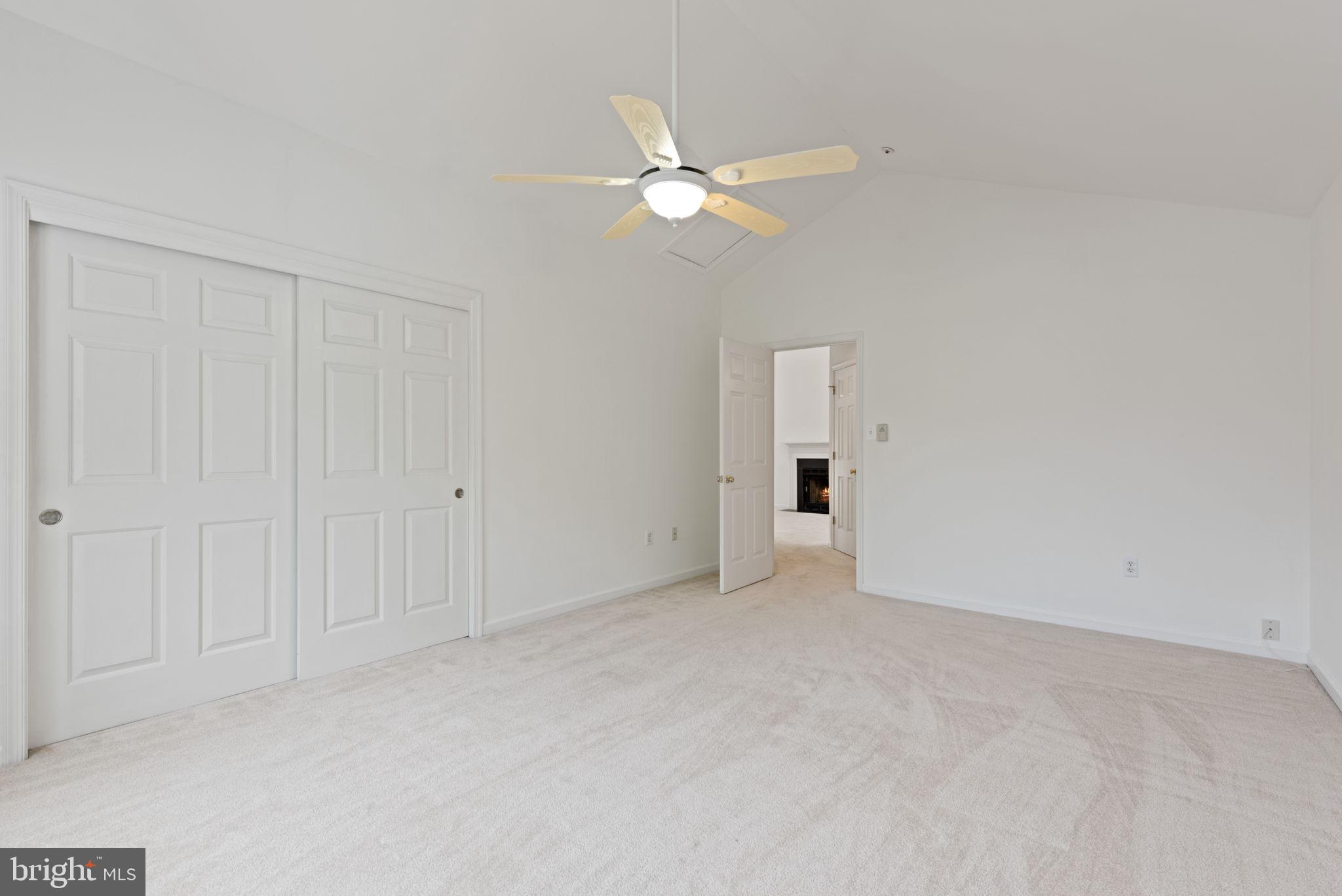 OCCOQUAN POINTE - Residential