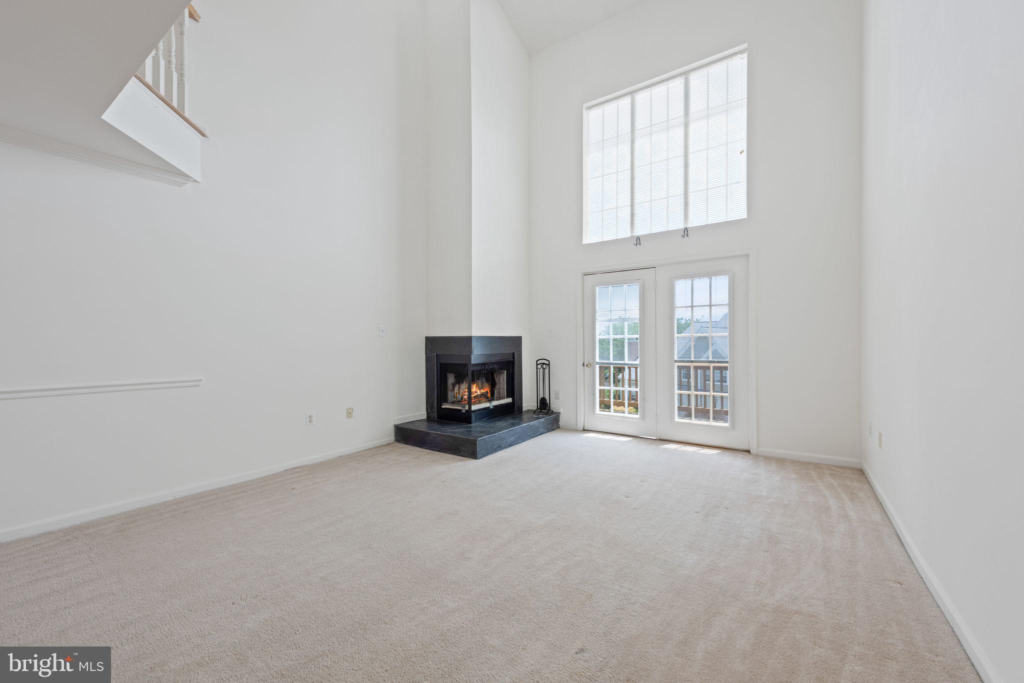 OCCOQUAN POINTE - Residential