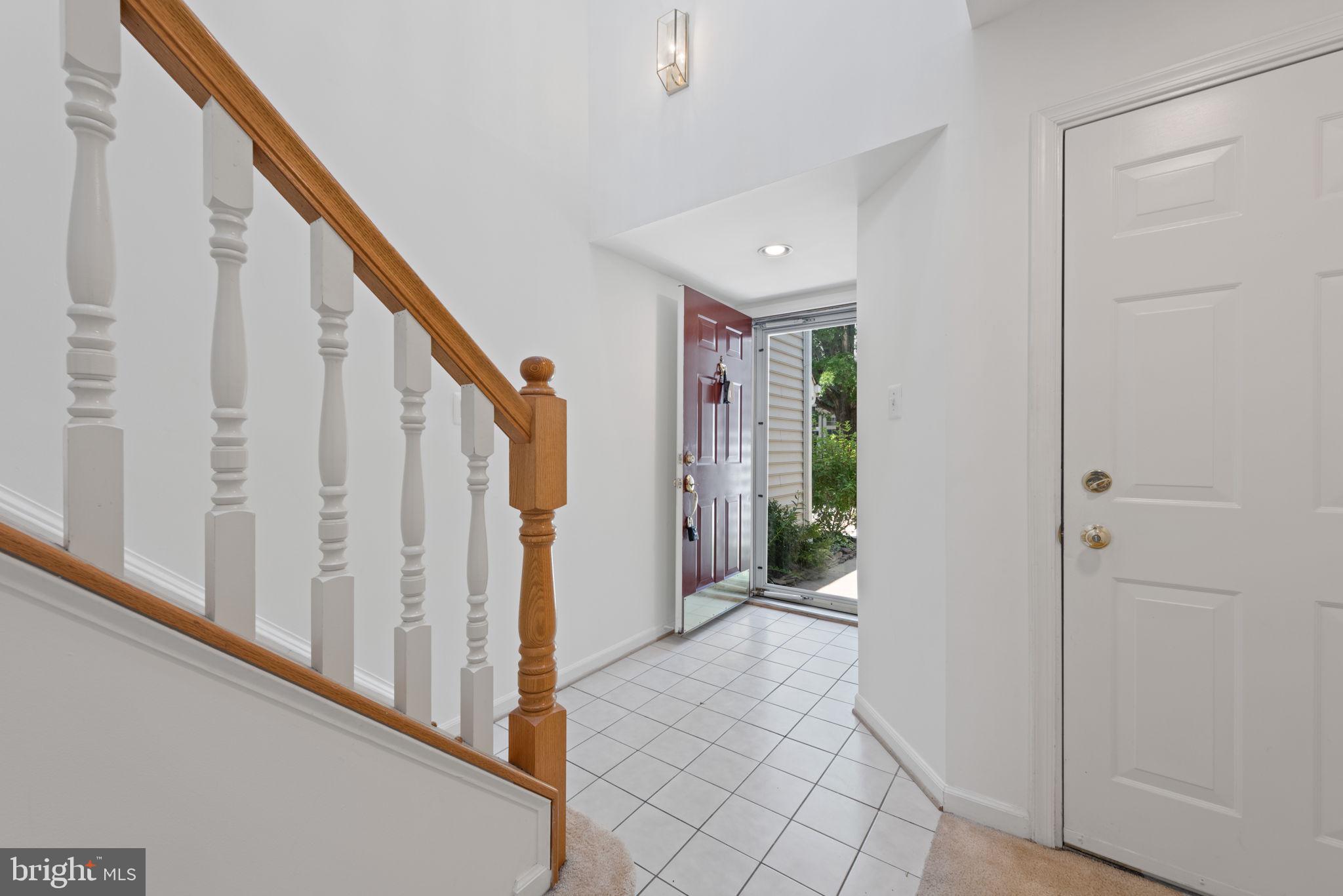 OCCOQUAN POINTE - Residential