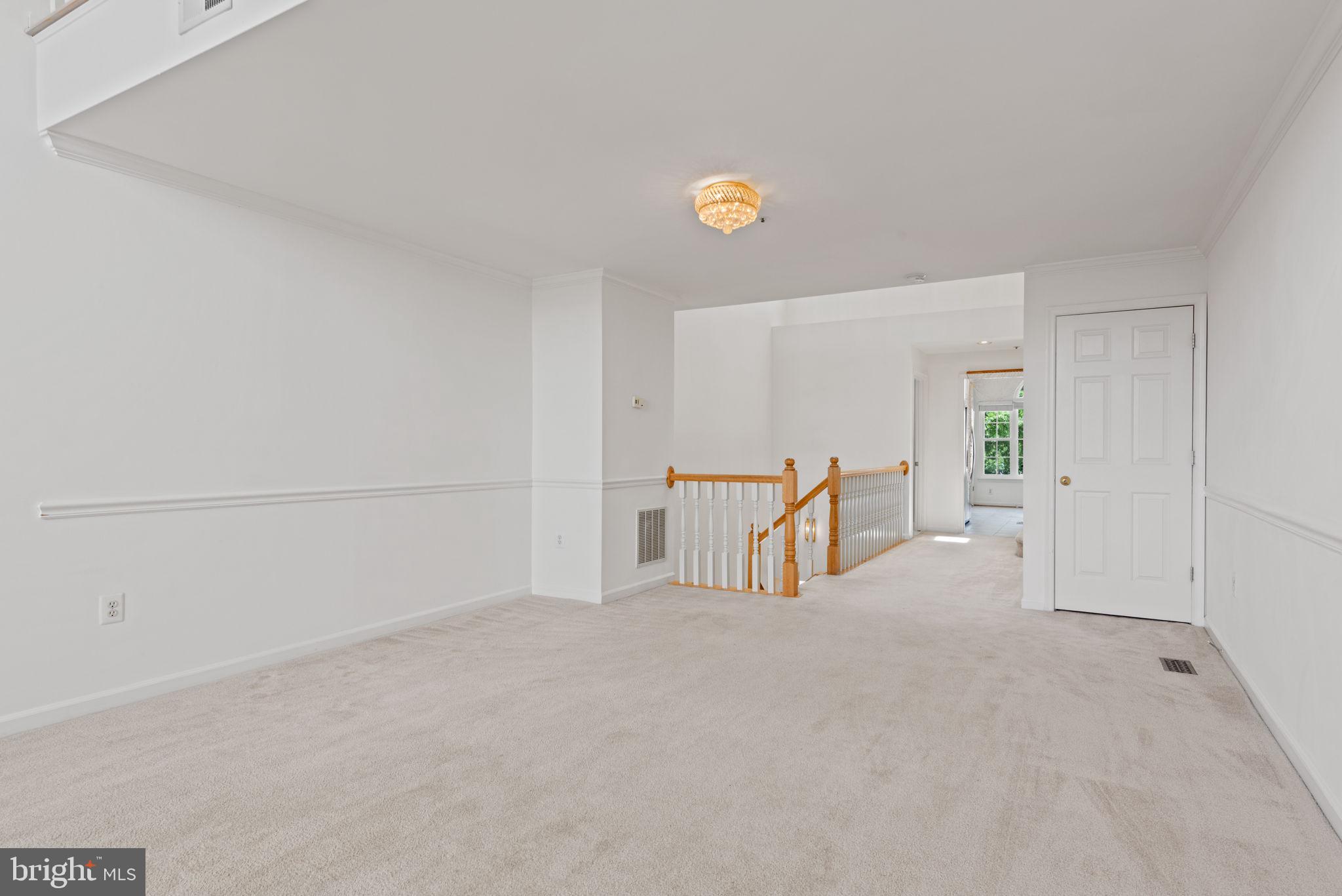 OCCOQUAN POINTE - Residential