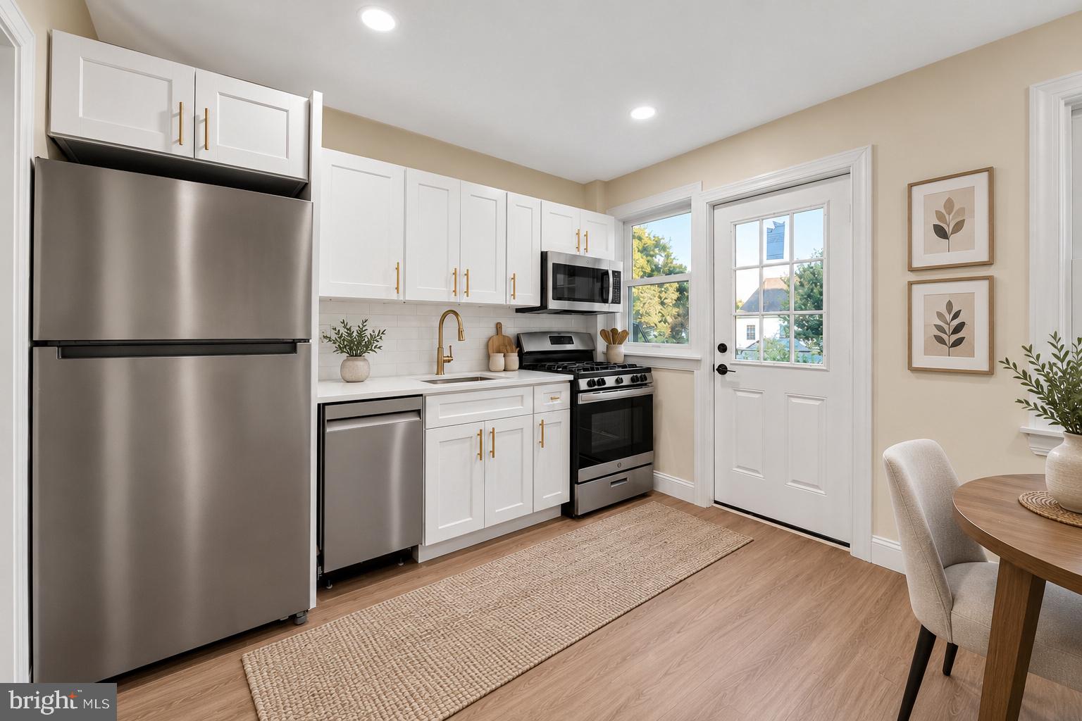 362 FAIRWAY TERRACE