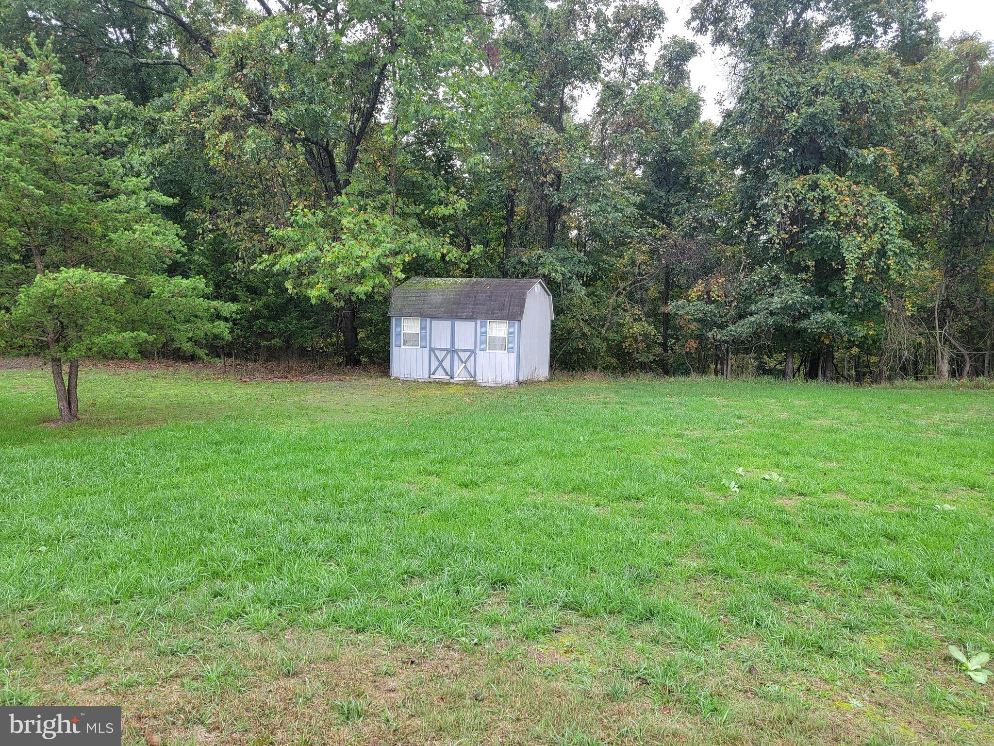 BRENWOOD KNOLLS - Land