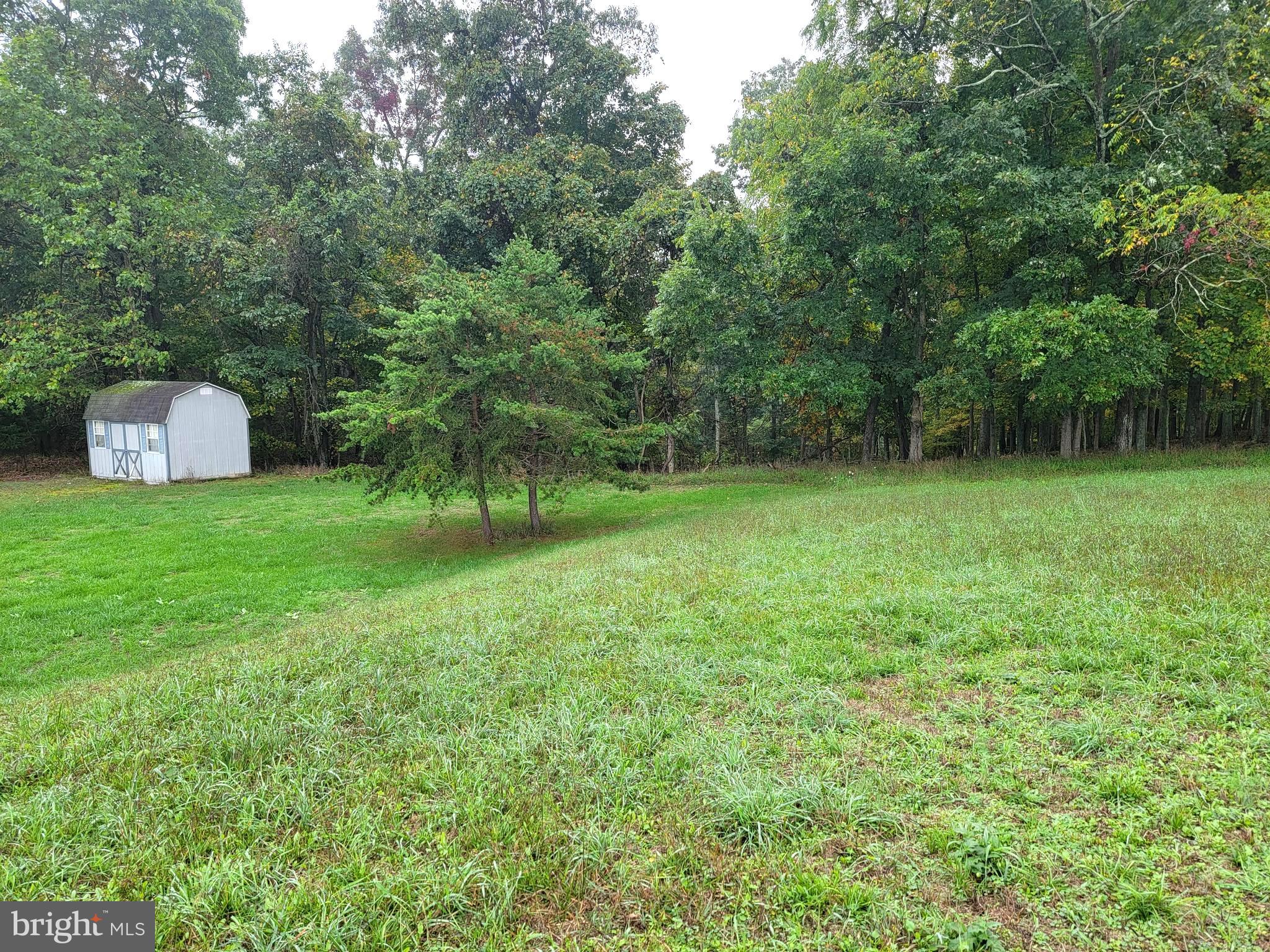 BRENWOOD KNOLLS - Land