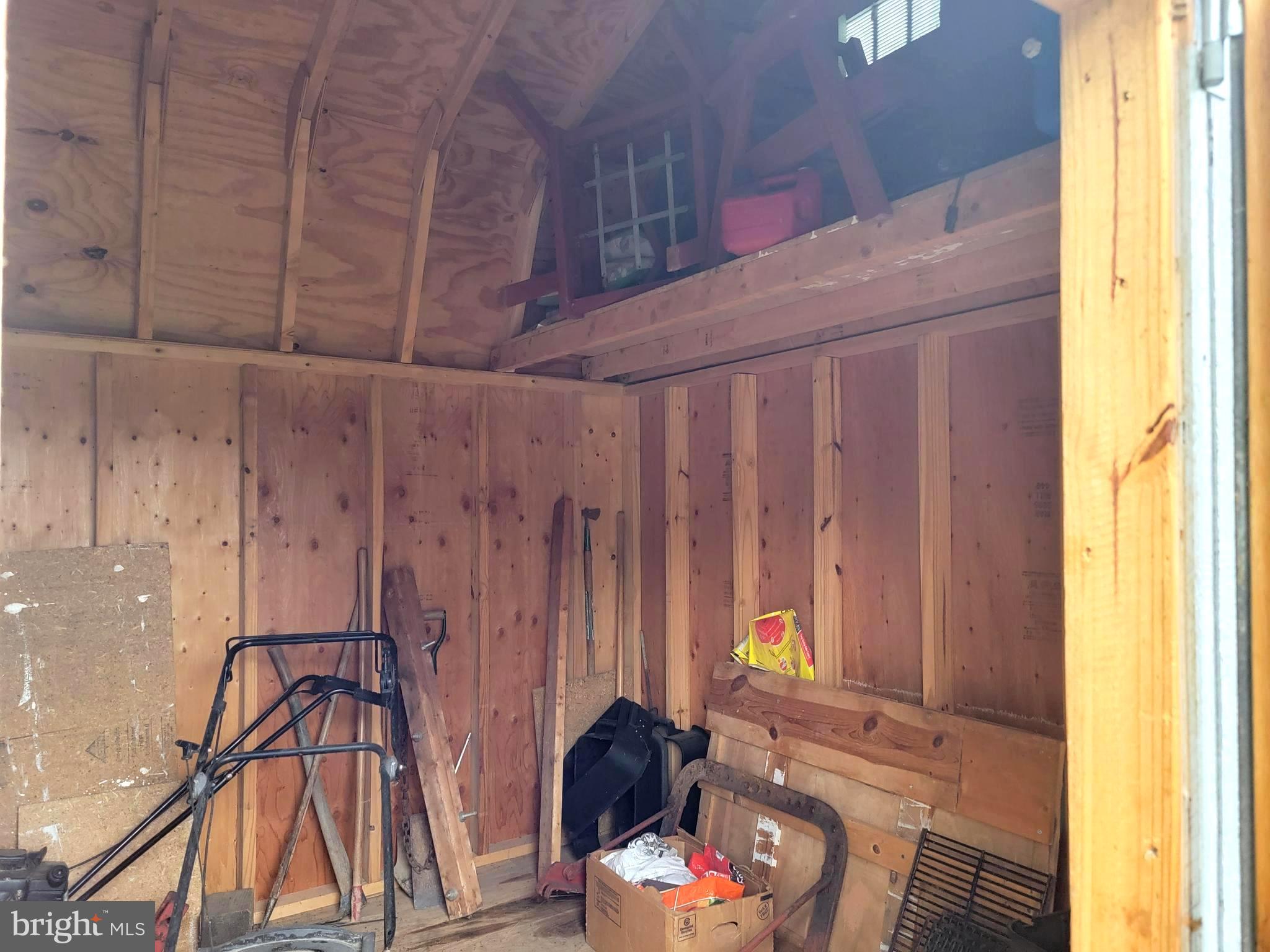 BRENWOOD KNOLLS - Land