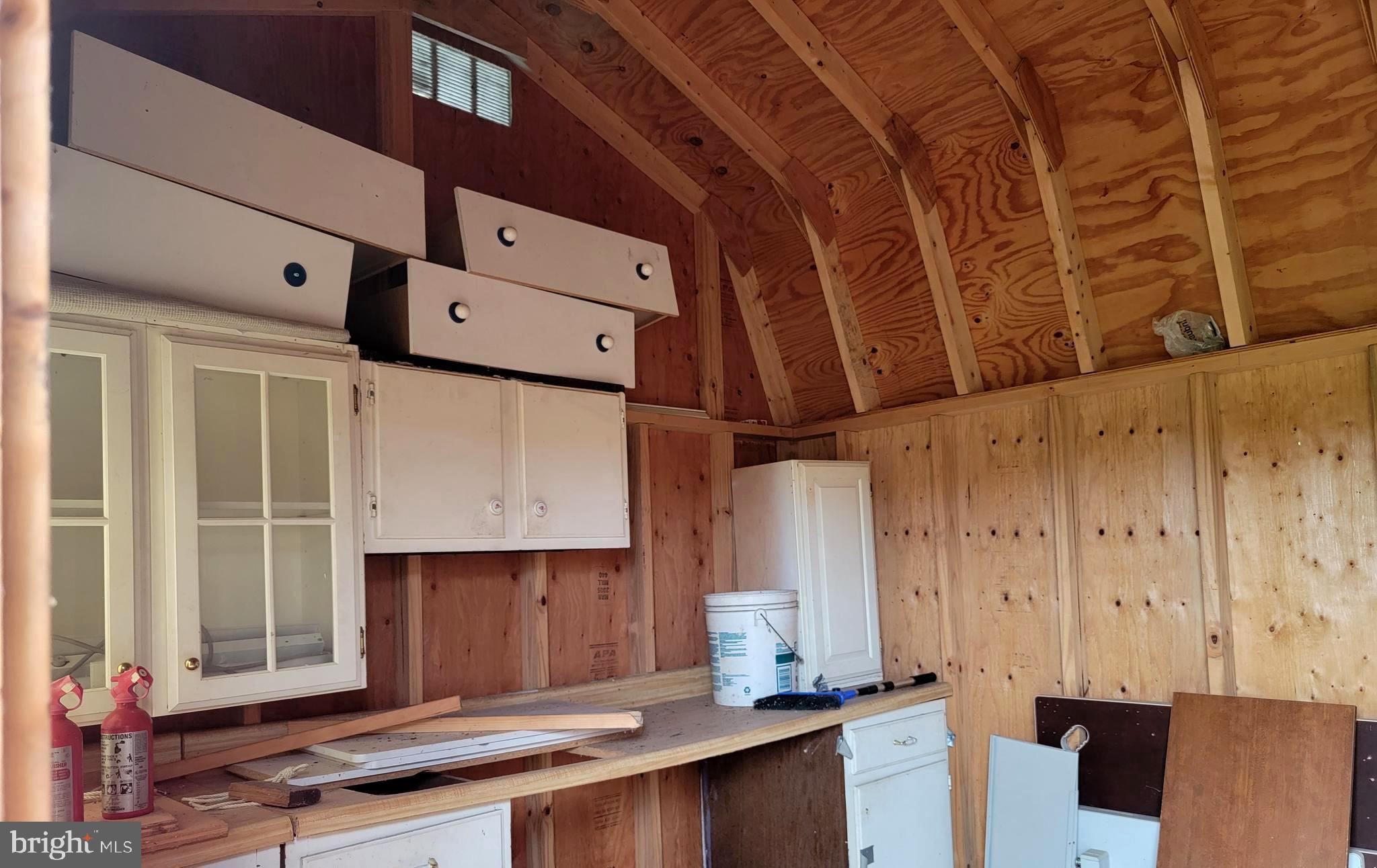 BRENWOOD KNOLLS - Land