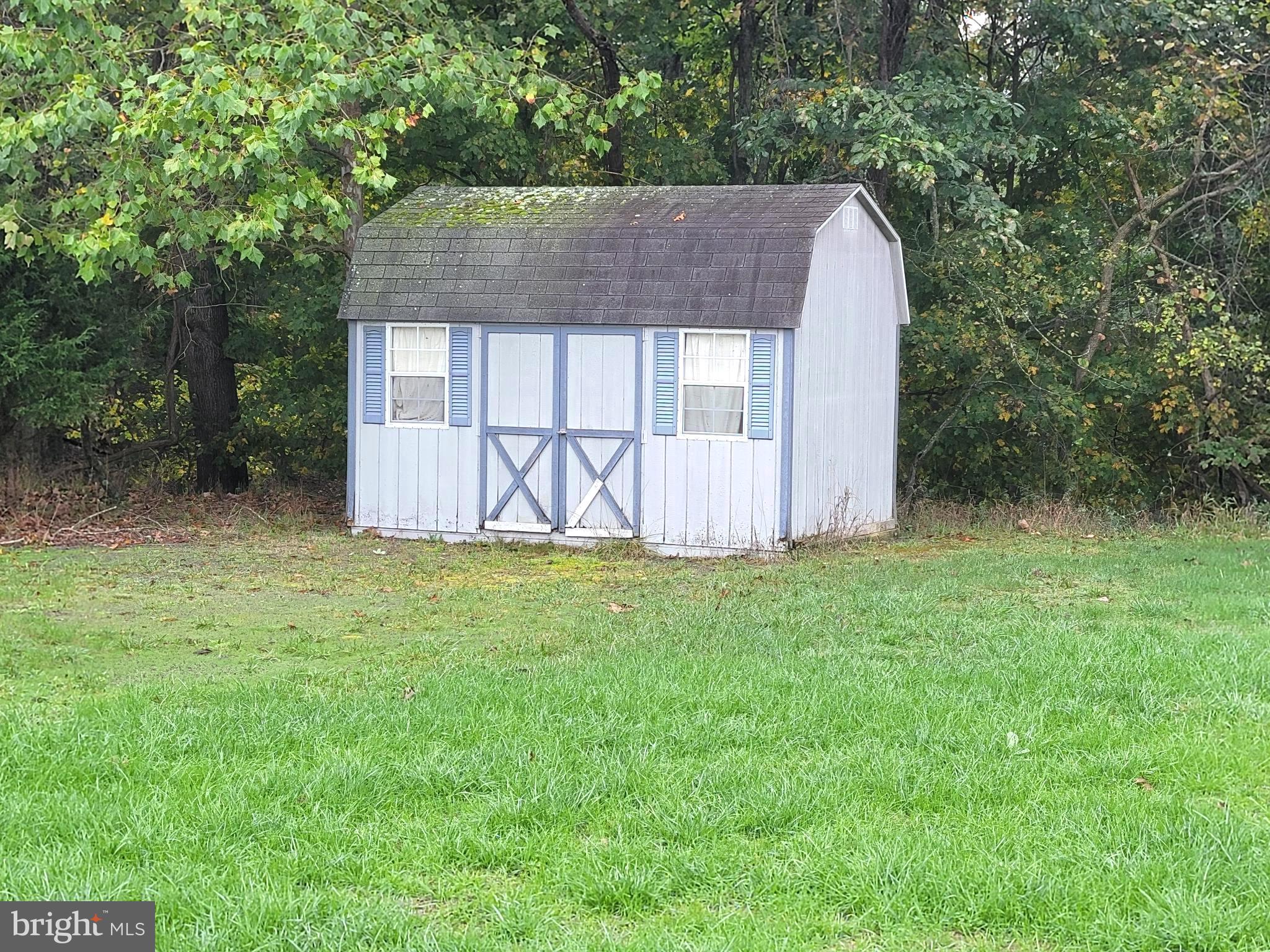 BRENWOOD KNOLLS - Land