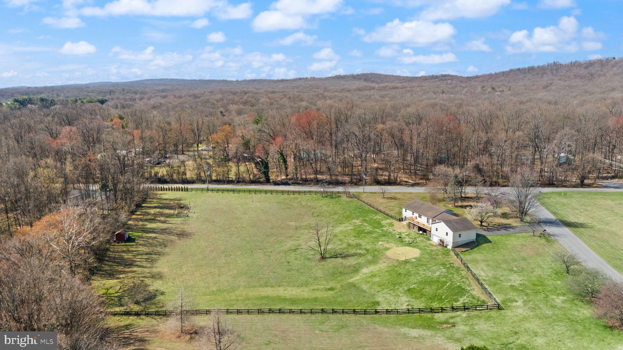 CARTER FARM ESTATES - Residential