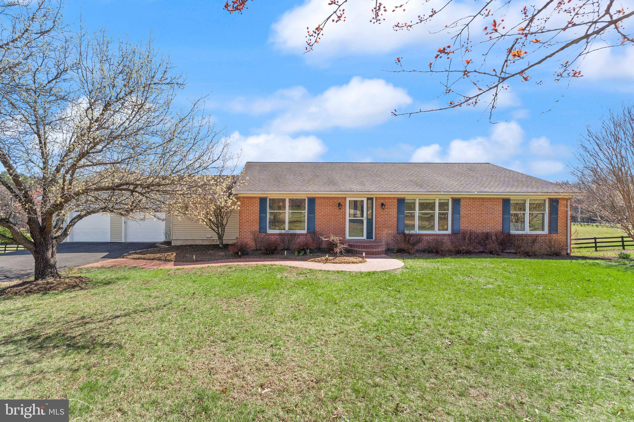 CARTER FARM ESTATES - Residential