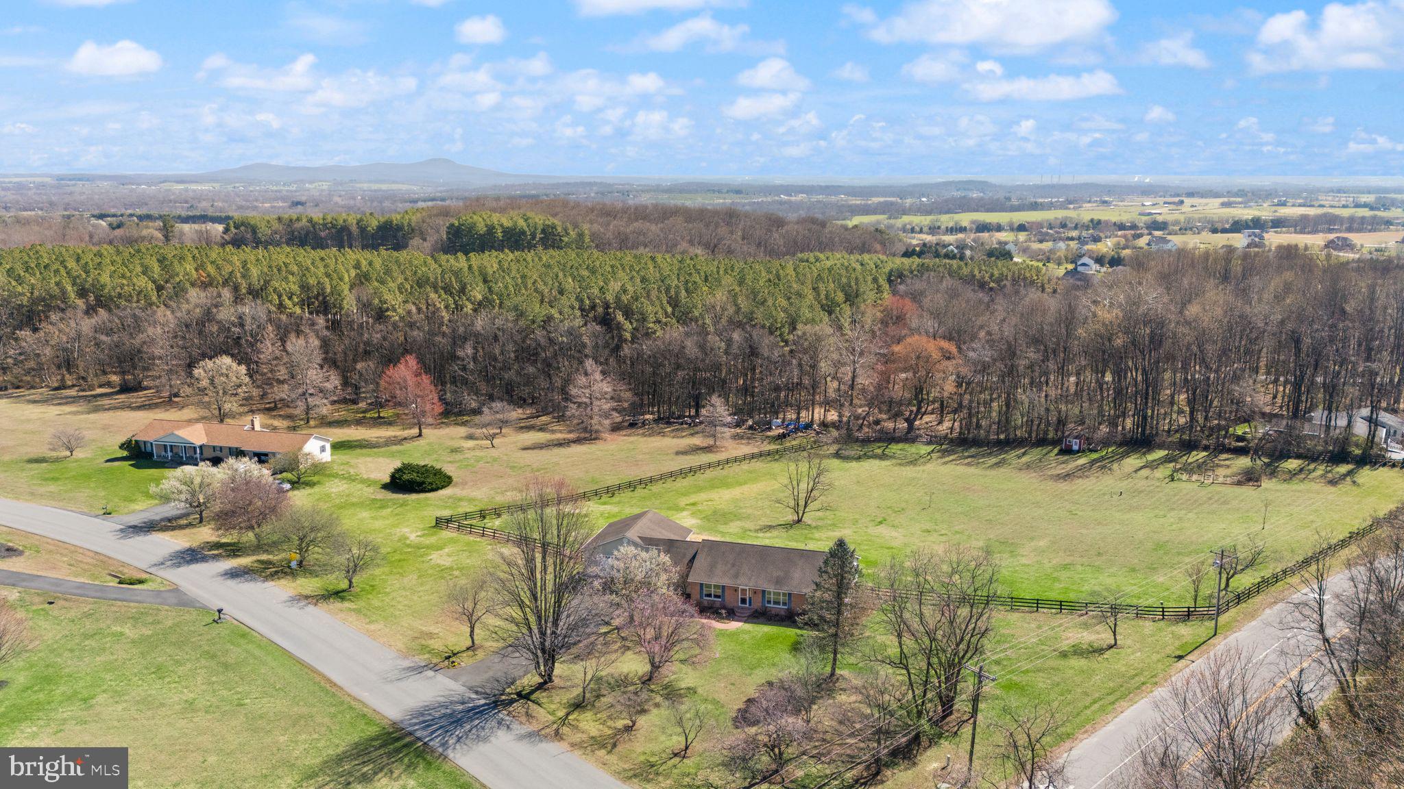CARTER FARM ESTATES - Residential