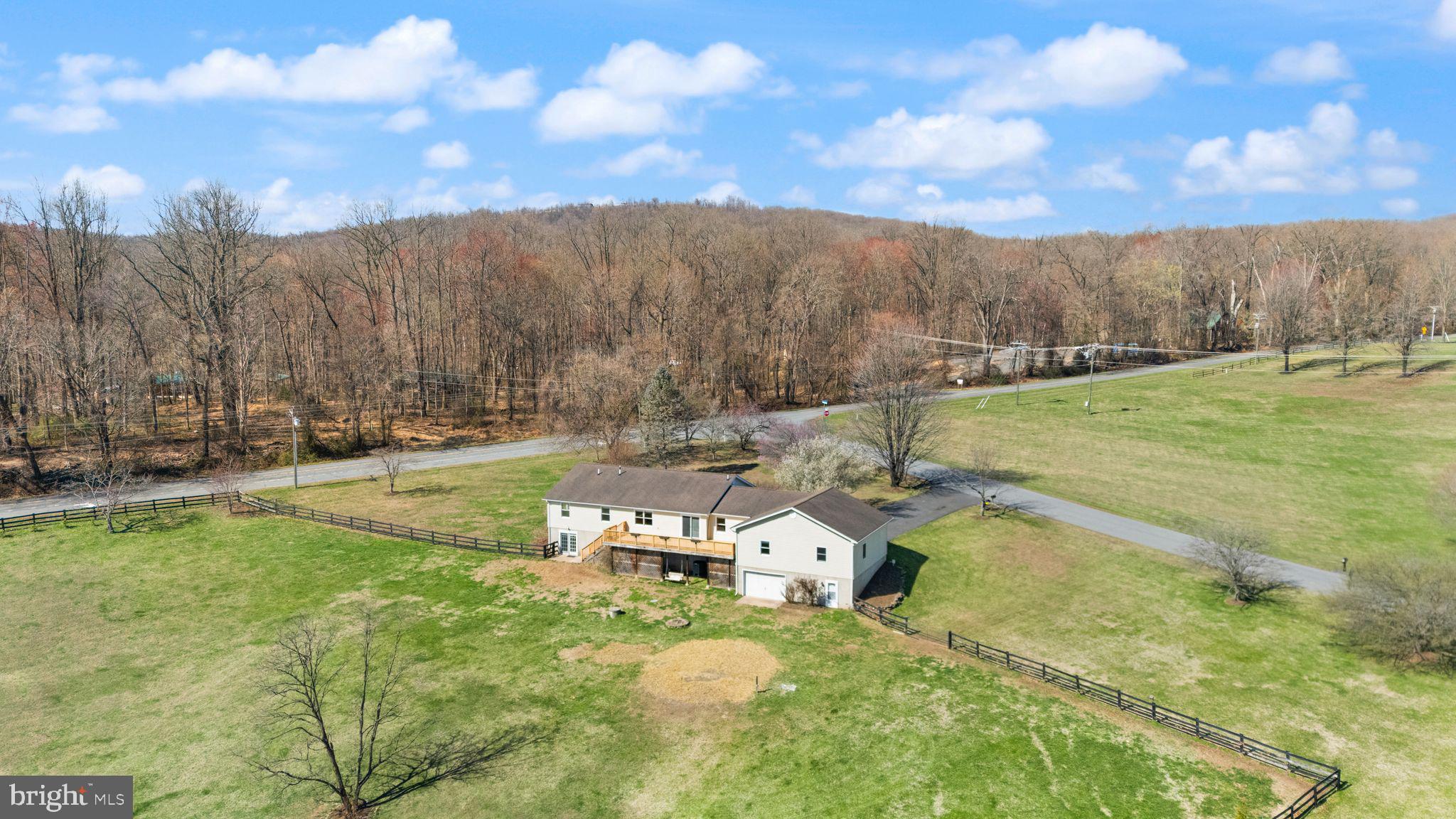 CARTER FARM ESTATES - Residential