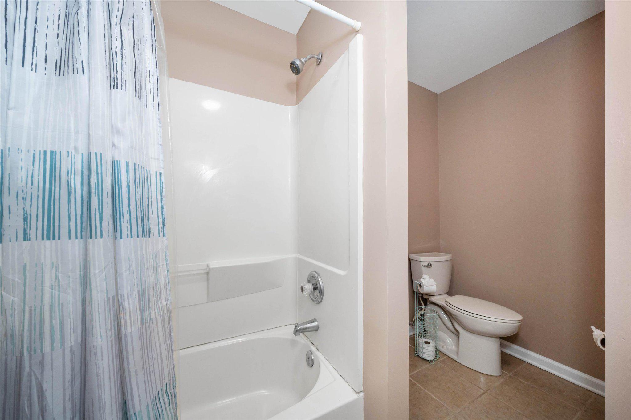 TRINITY VICINITY - Residential