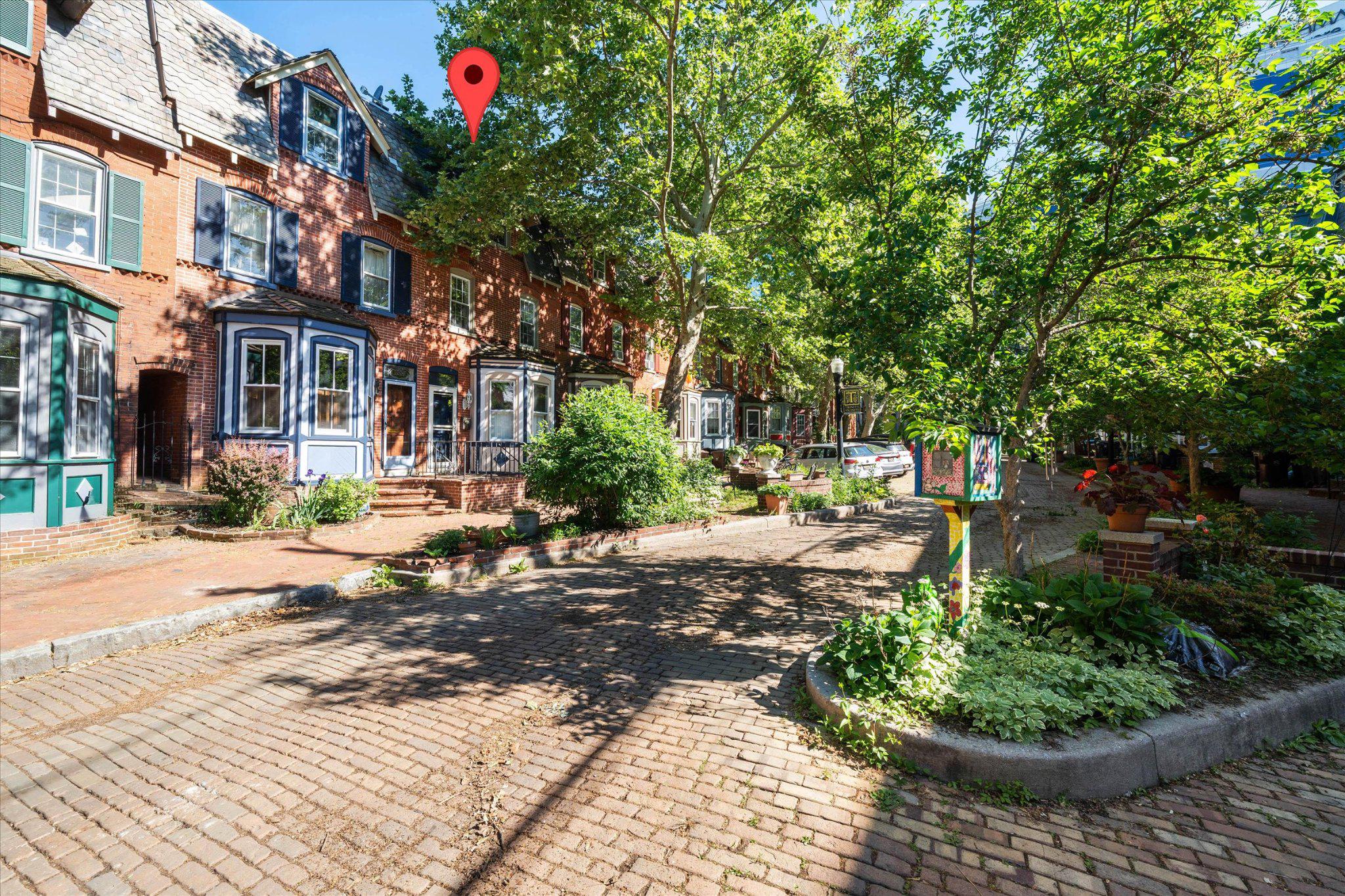 TRINITY VICINITY - Residential