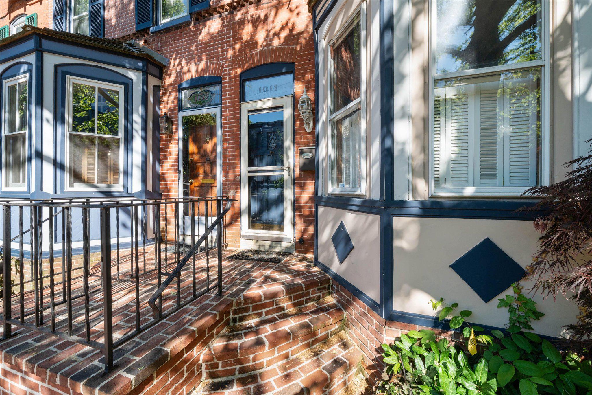 TRINITY VICINITY - Residential