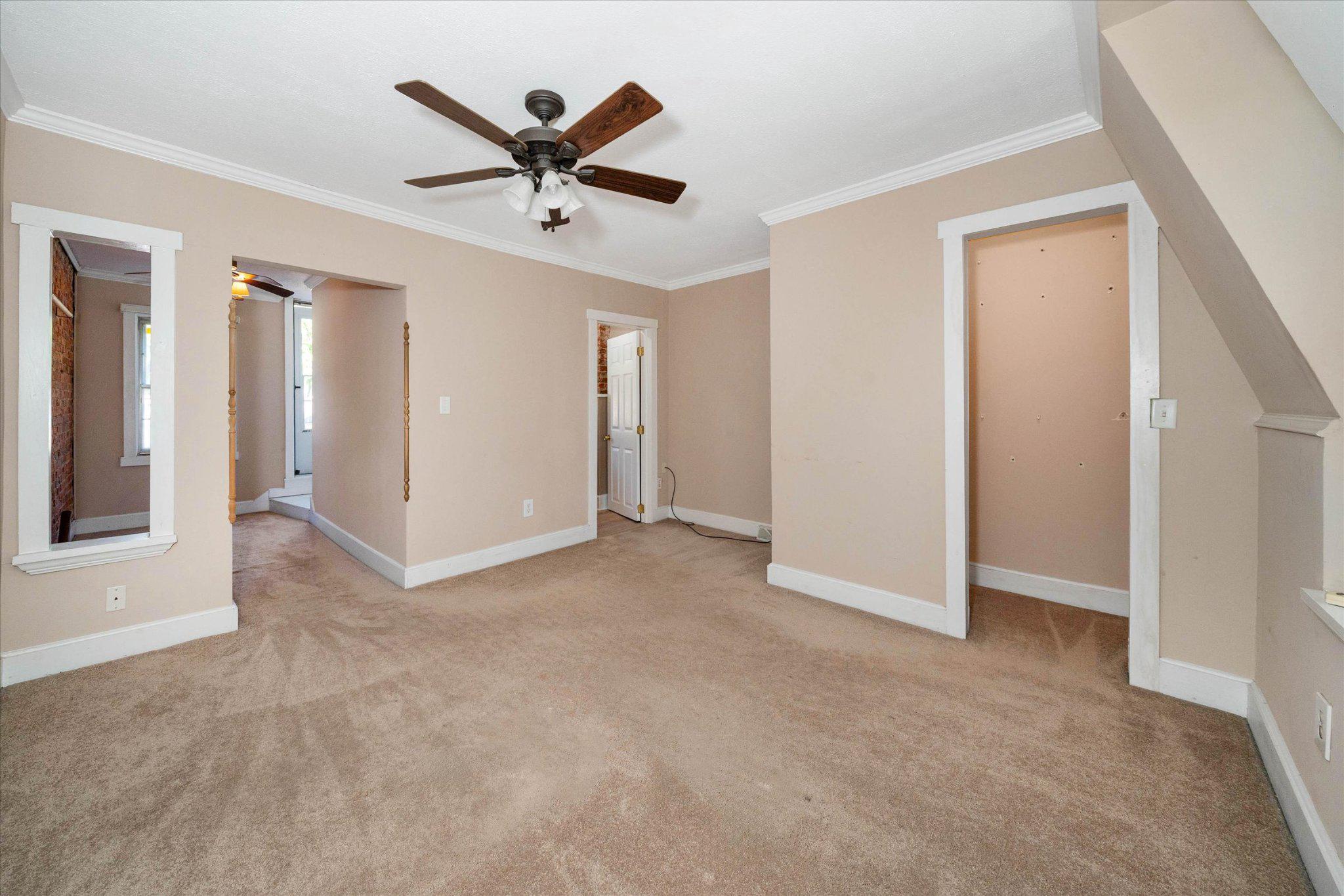 TRINITY VICINITY - Residential