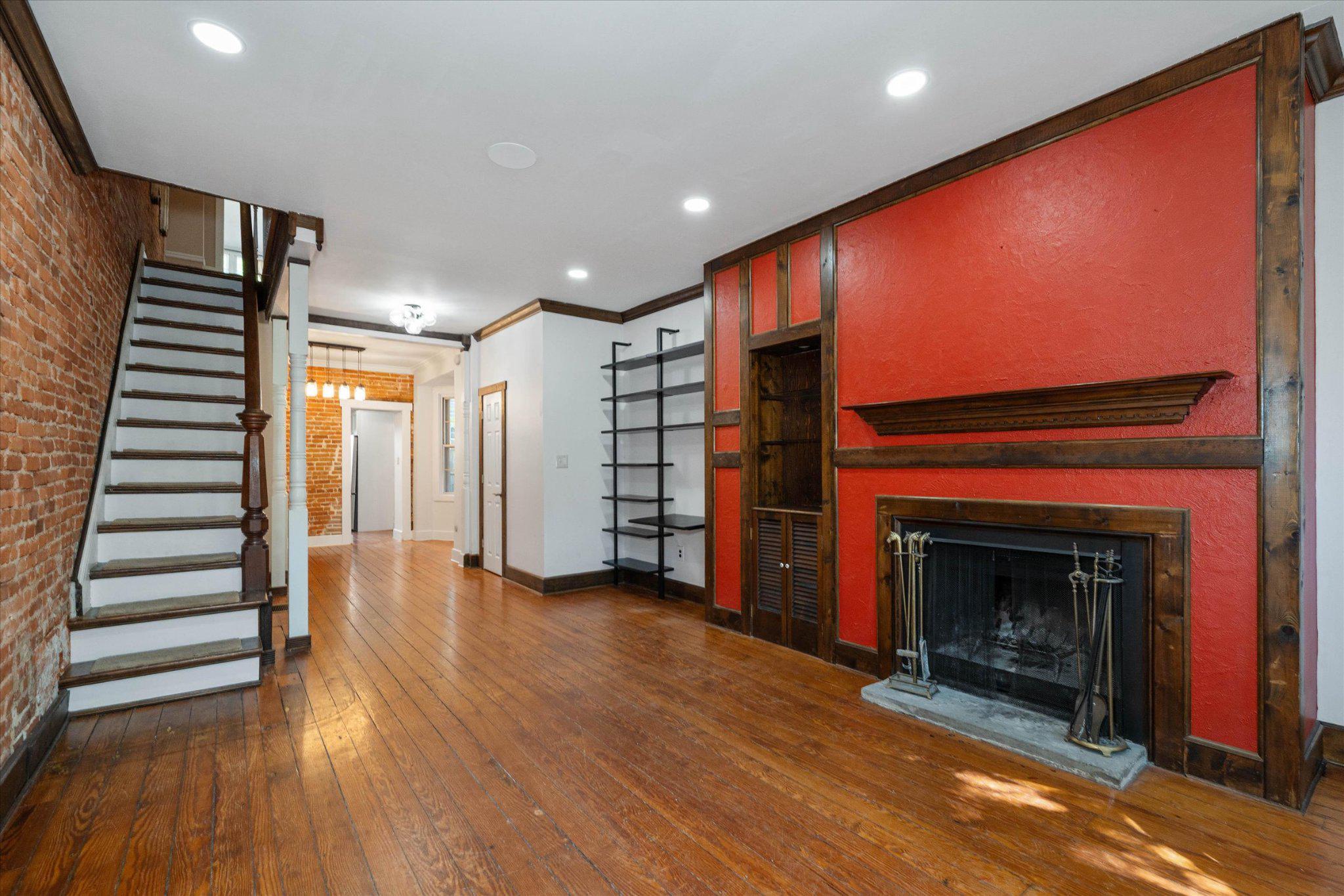 TRINITY VICINITY - Residential