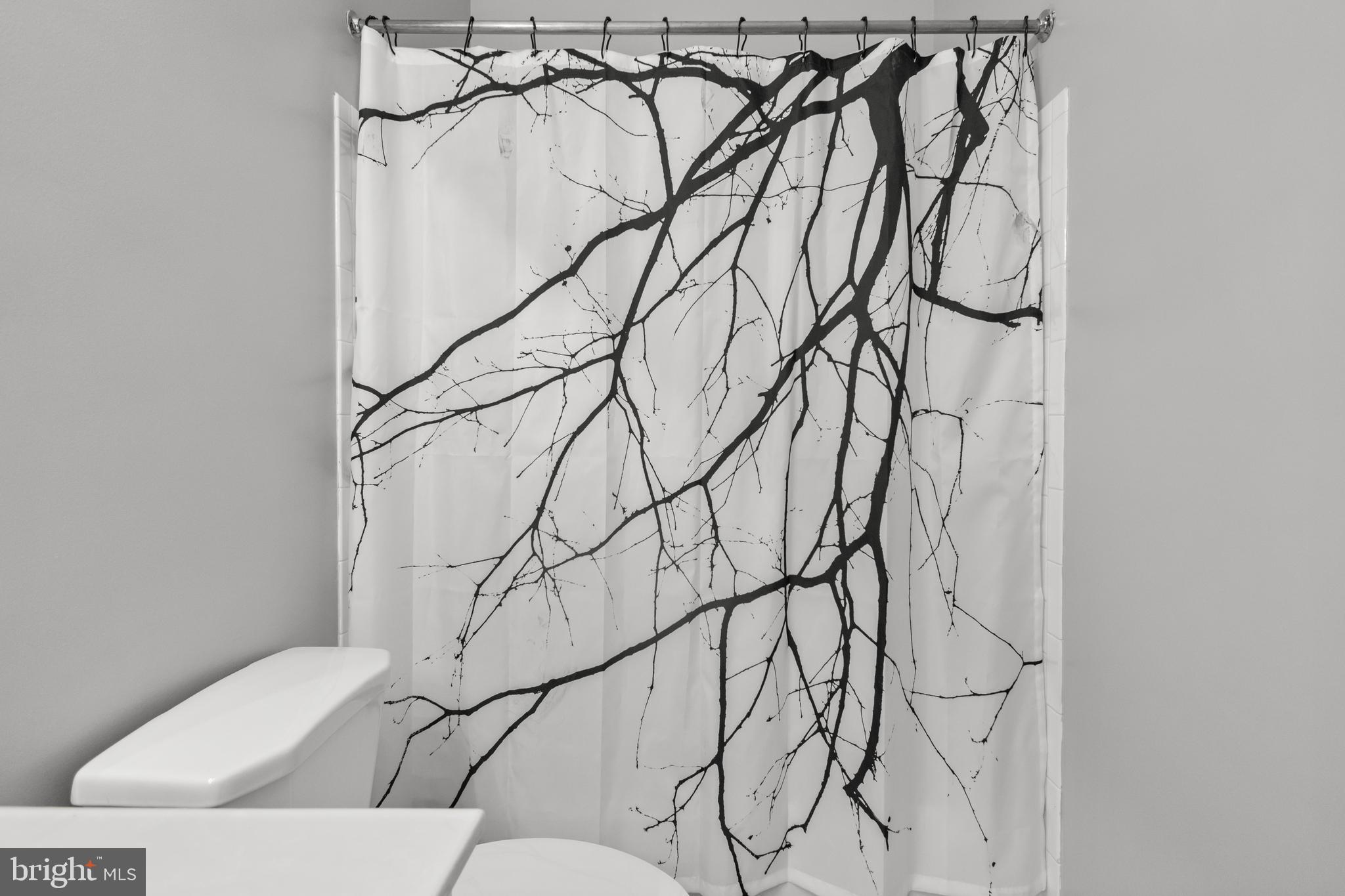 HAMPSHIRE HALL CONDO - Residential