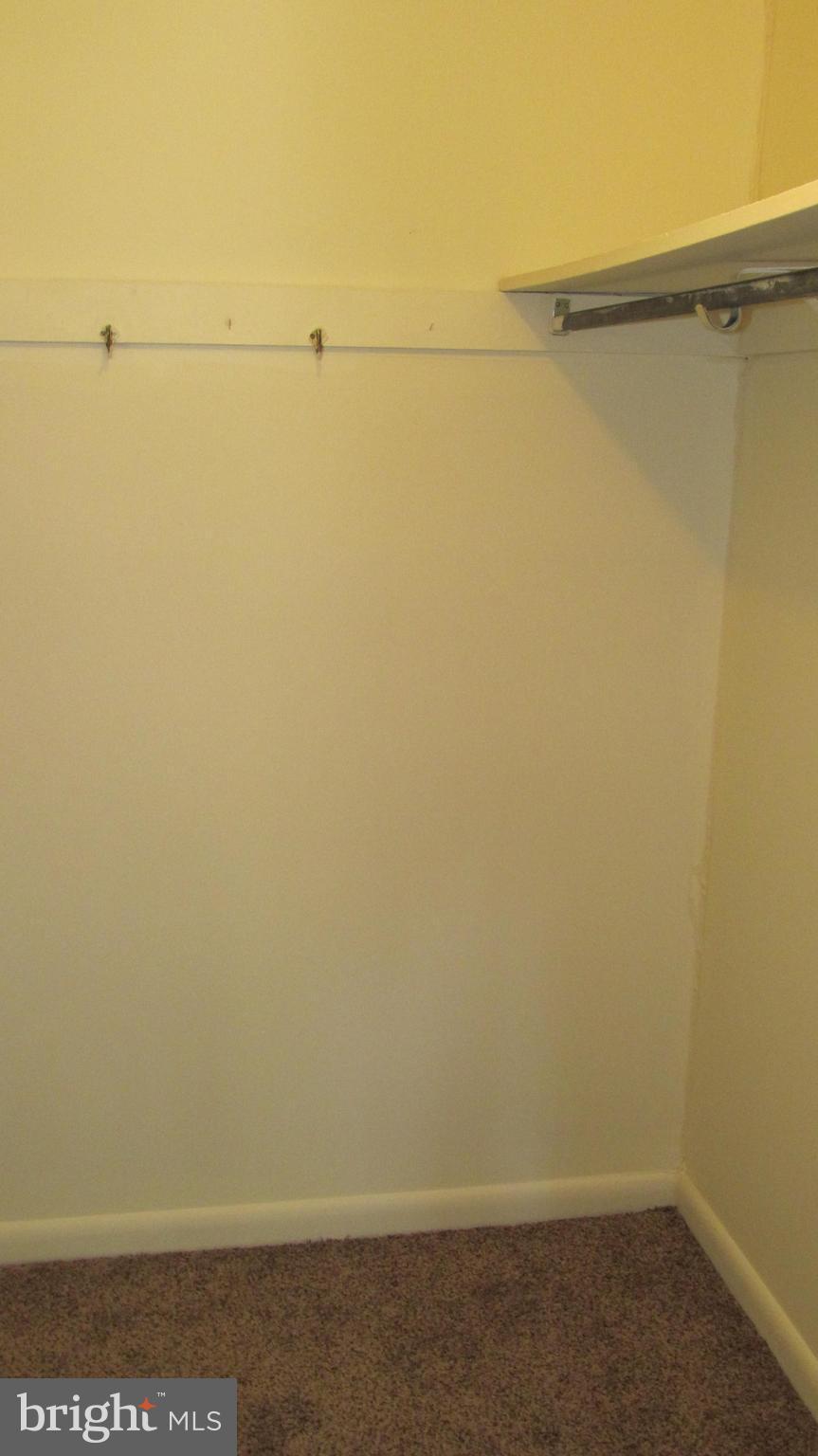 CAMELBACK VILLAGE - Residential Lease