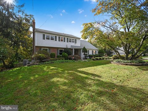707 KENT ROAD WALLINGFORD PA 19086