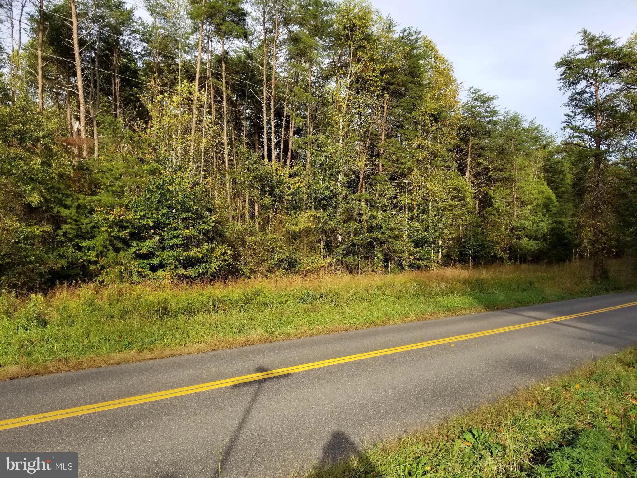 RICHARDSVILLE - Land