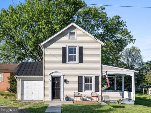 205 LIBERTY STREET BERRYVILLE VA 22611