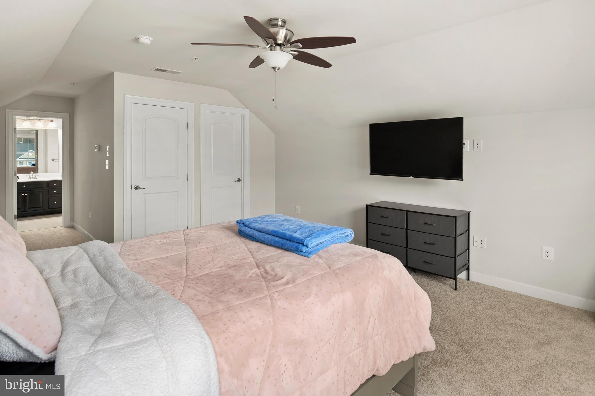 FAIRWOOD - Residential