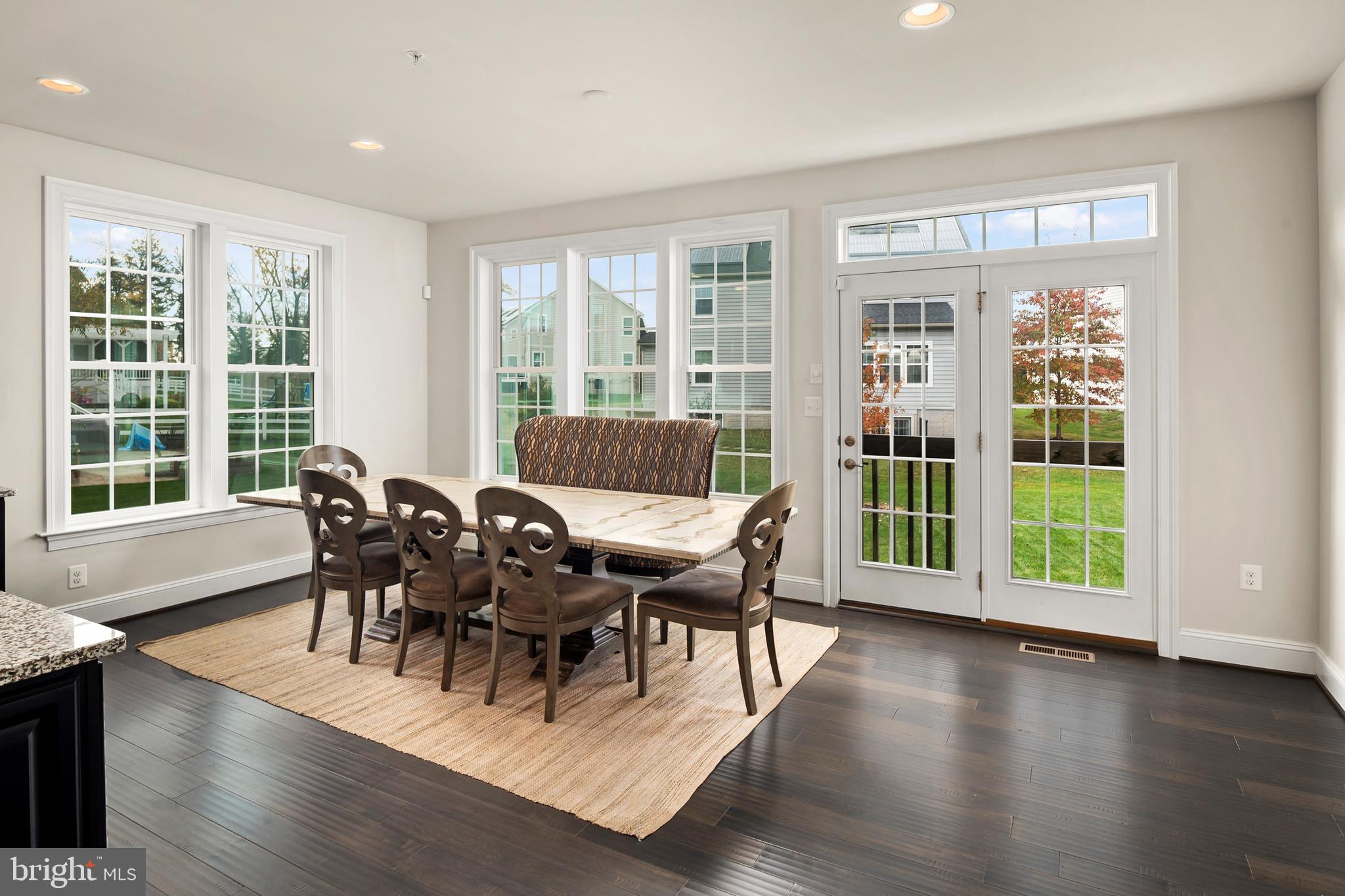 FAIRWOOD - Residential