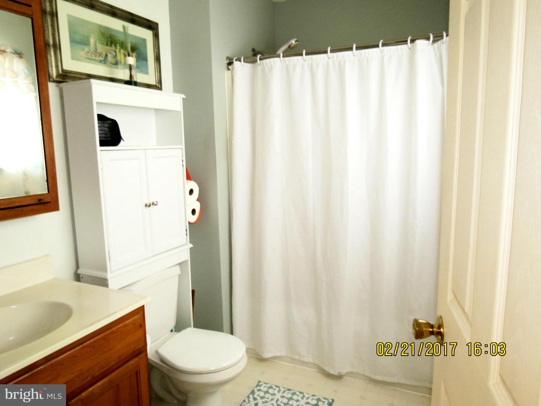 WHISPERING FALLS - Residential