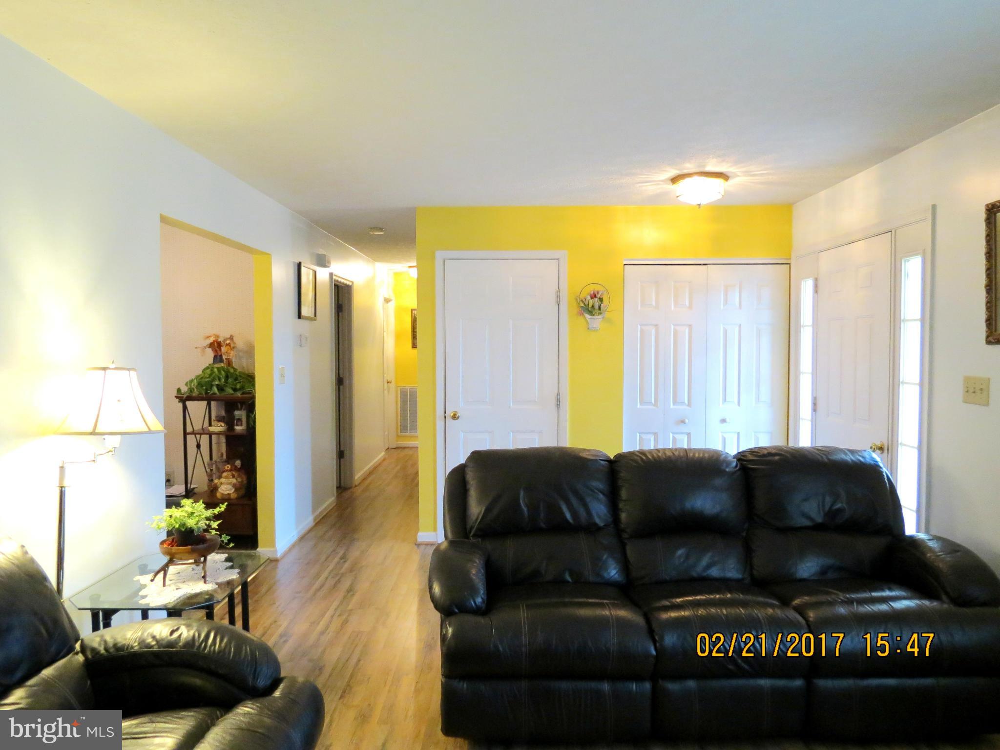 WHISPERING FALLS - Residential