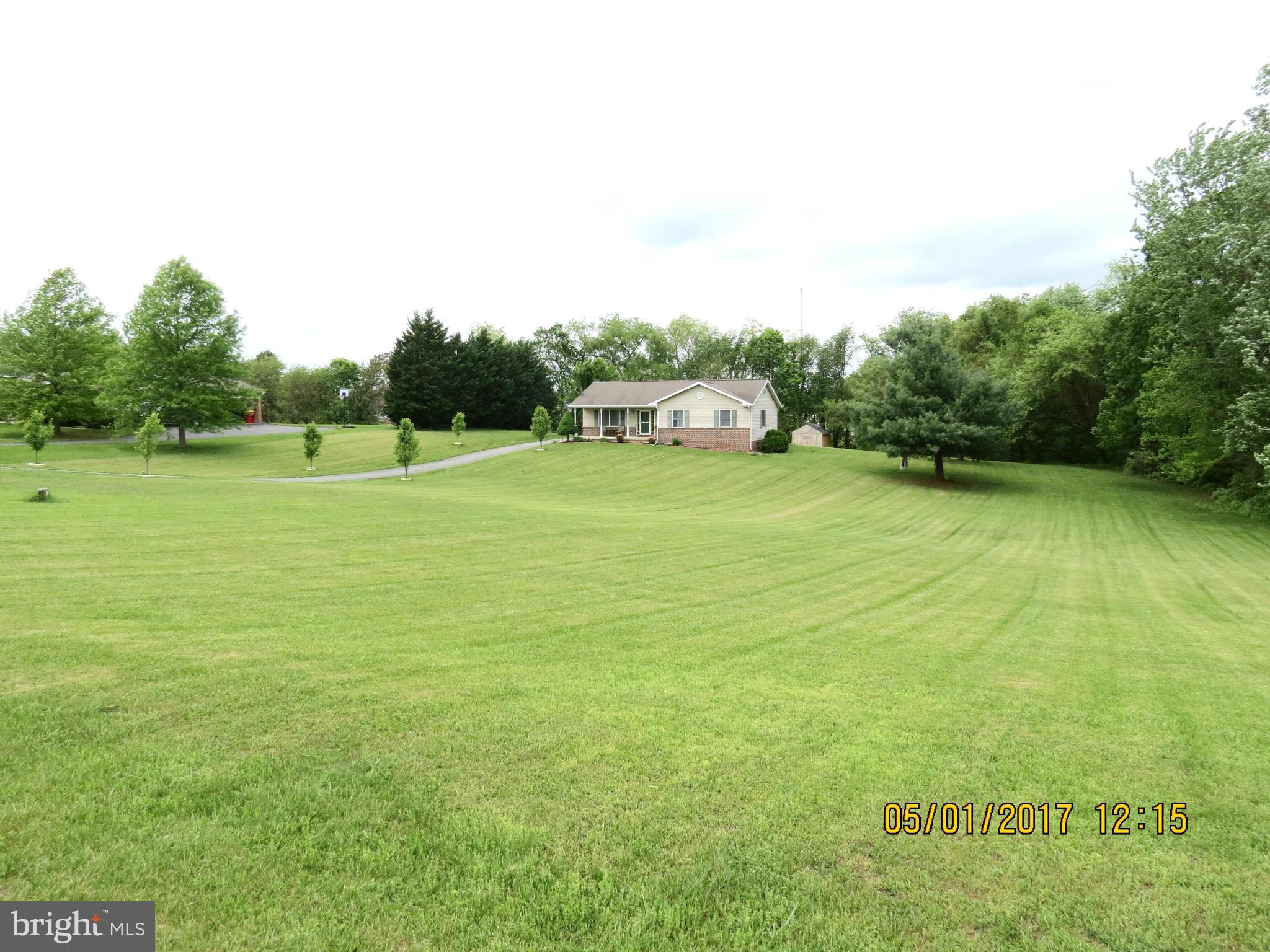 WHISPERING FALLS - Residential