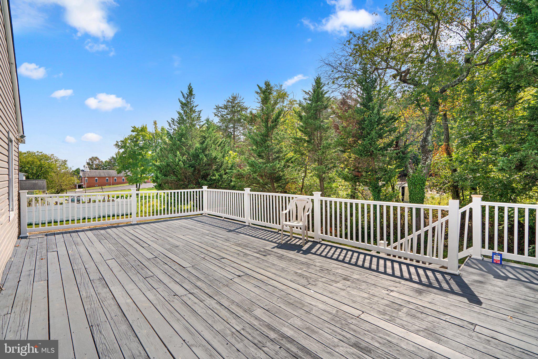 CEDAR MANOR - Residential