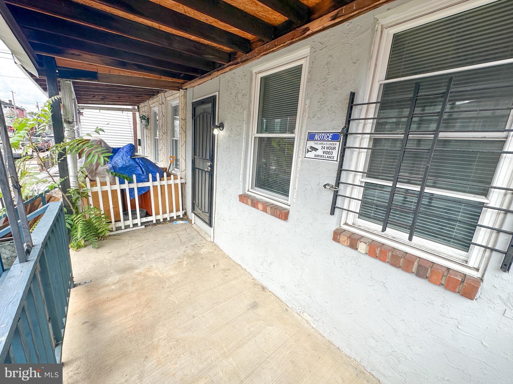 FRANKFORD - Residential Lease