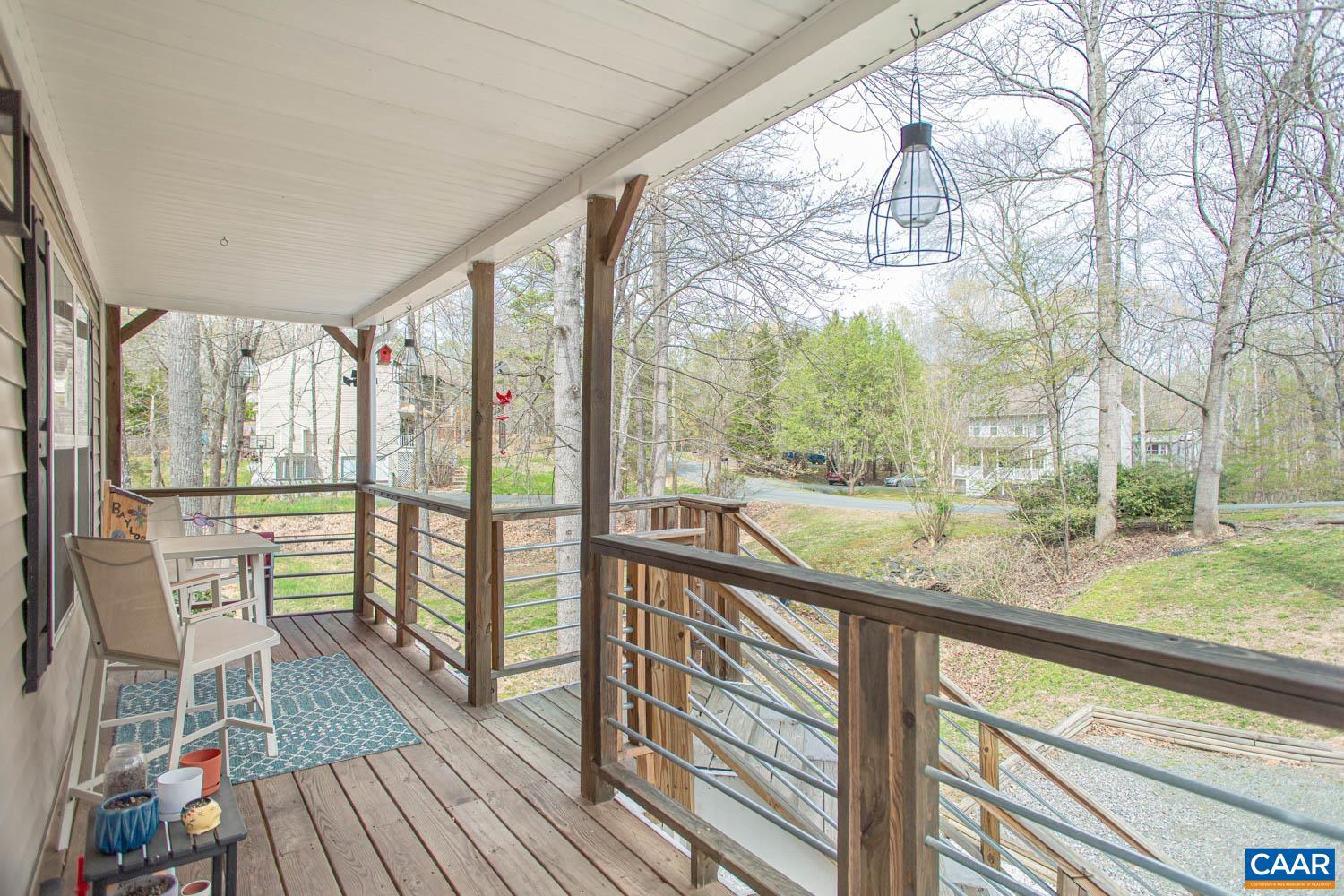 LAKE MONTICELLO - Residential